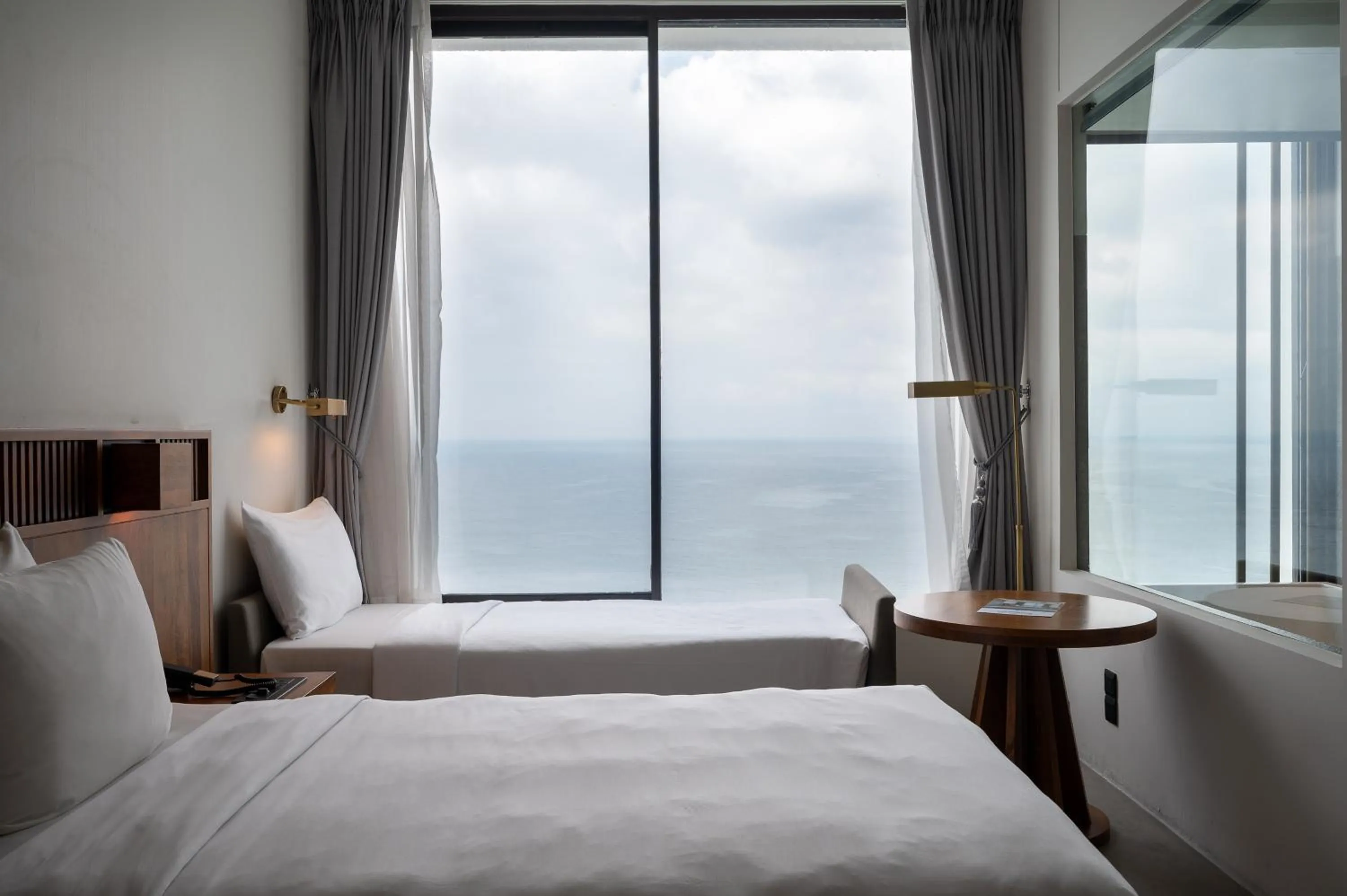 Bed in Granbell Hotel Colombo