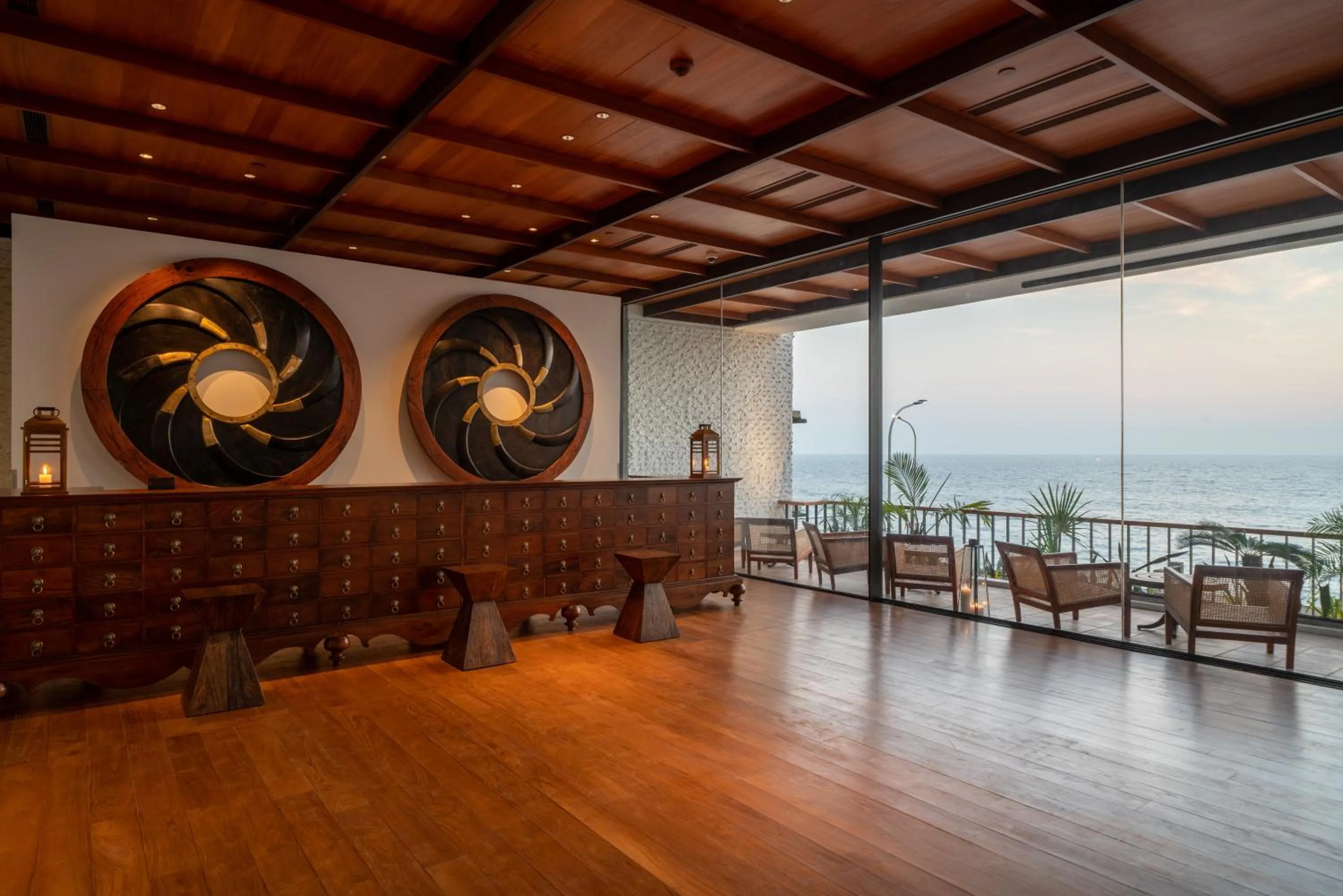 Lobby or reception in Granbell Hotel Colombo