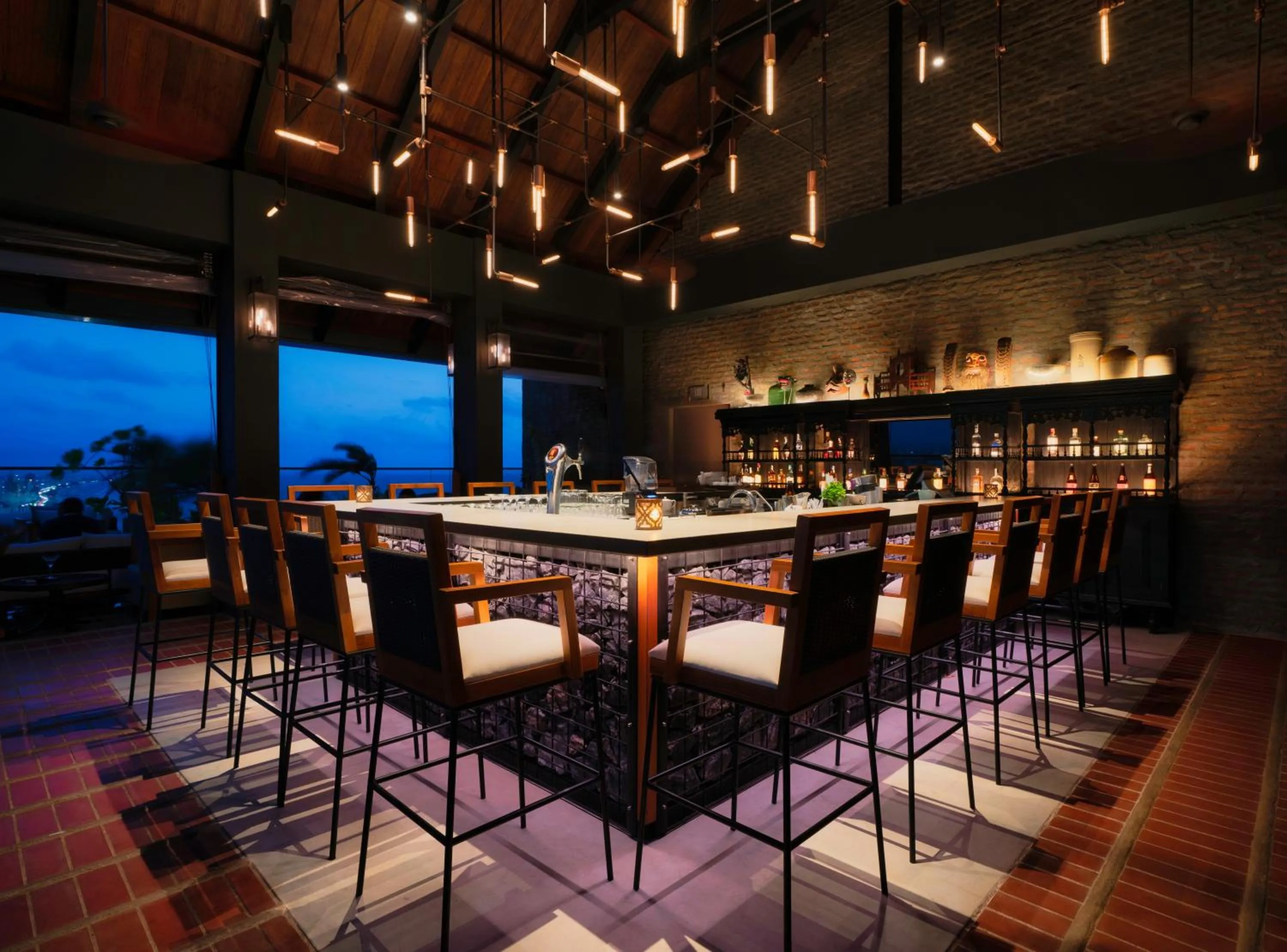 Food and drinks in Granbell Hotel Colombo