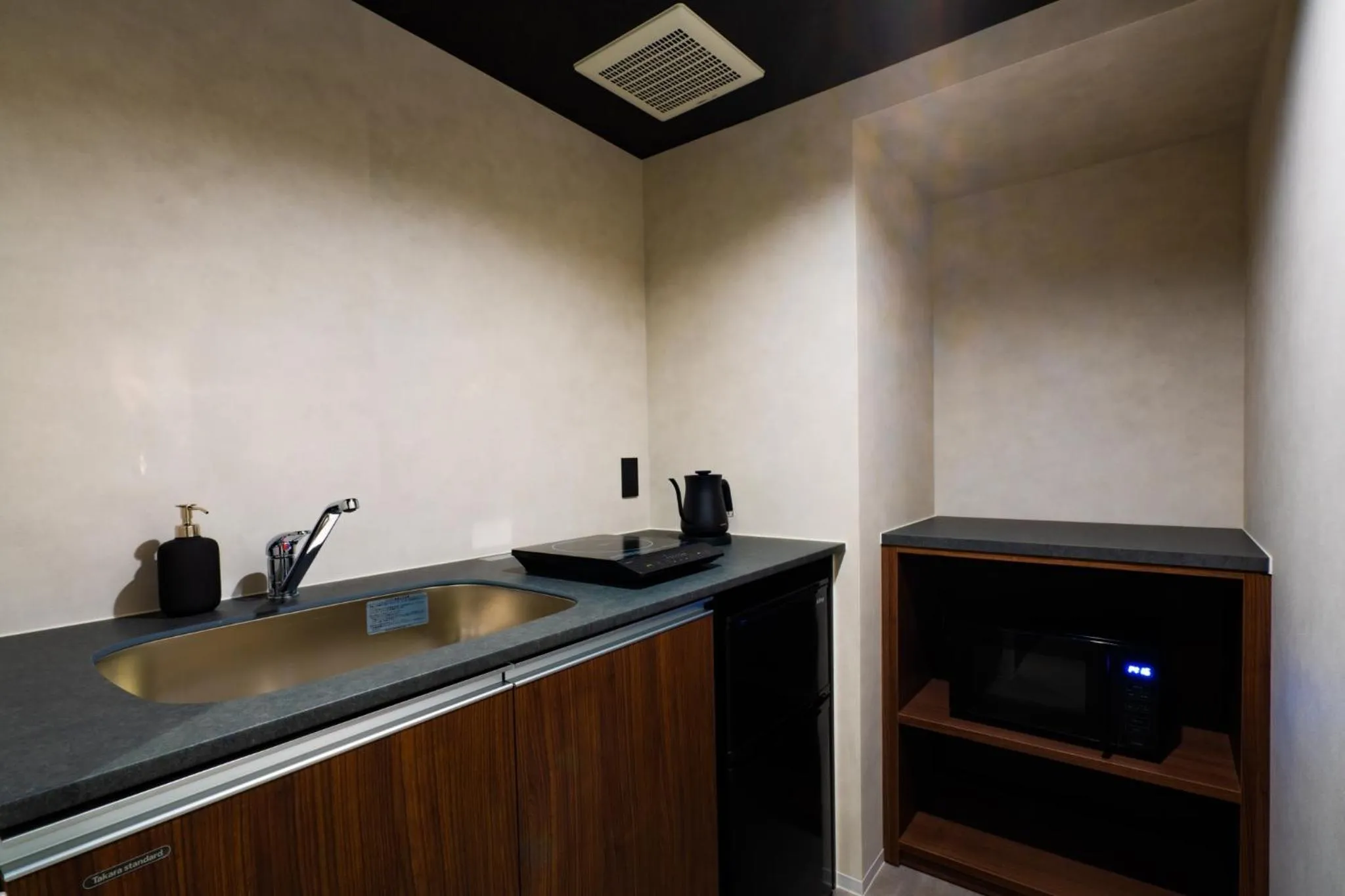 Kitchen or kitchenette in Randor Hotel Hiroshima Prestige