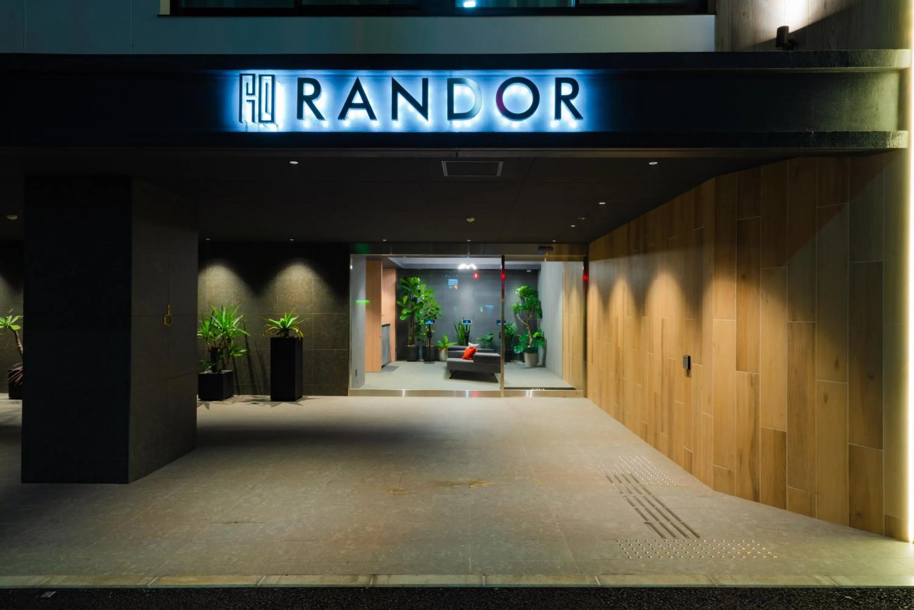 Facade/entrance in Randor Hotel Hiroshima Prestige