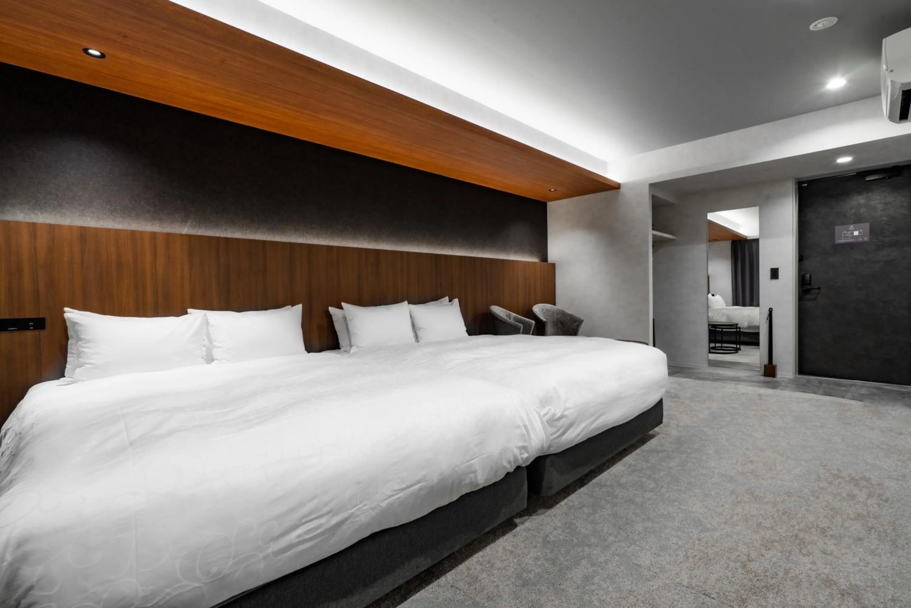 Bed in Randor Hotel Hiroshima Prestige