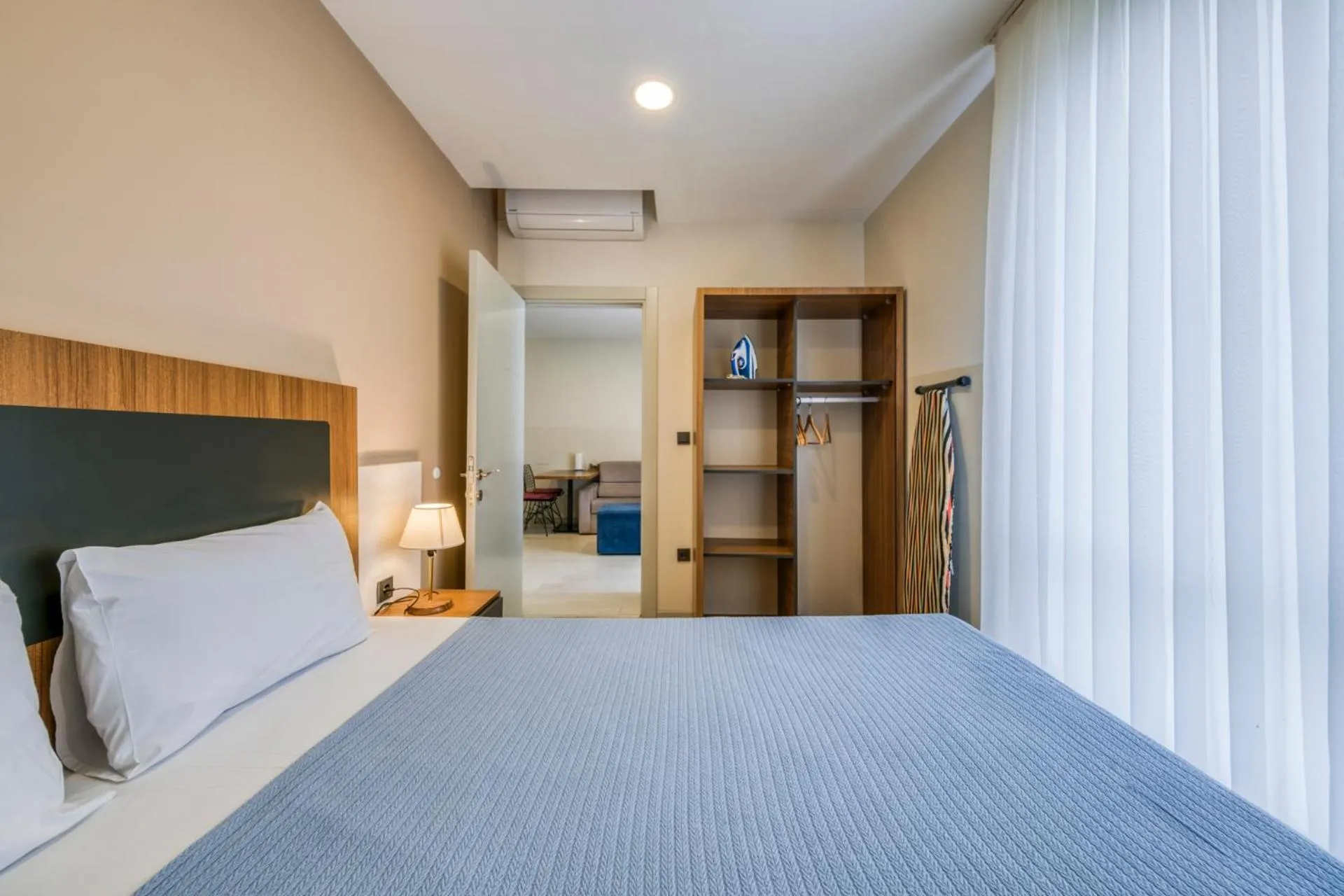 Photo of the whole room in Zin D Sefin Aparts