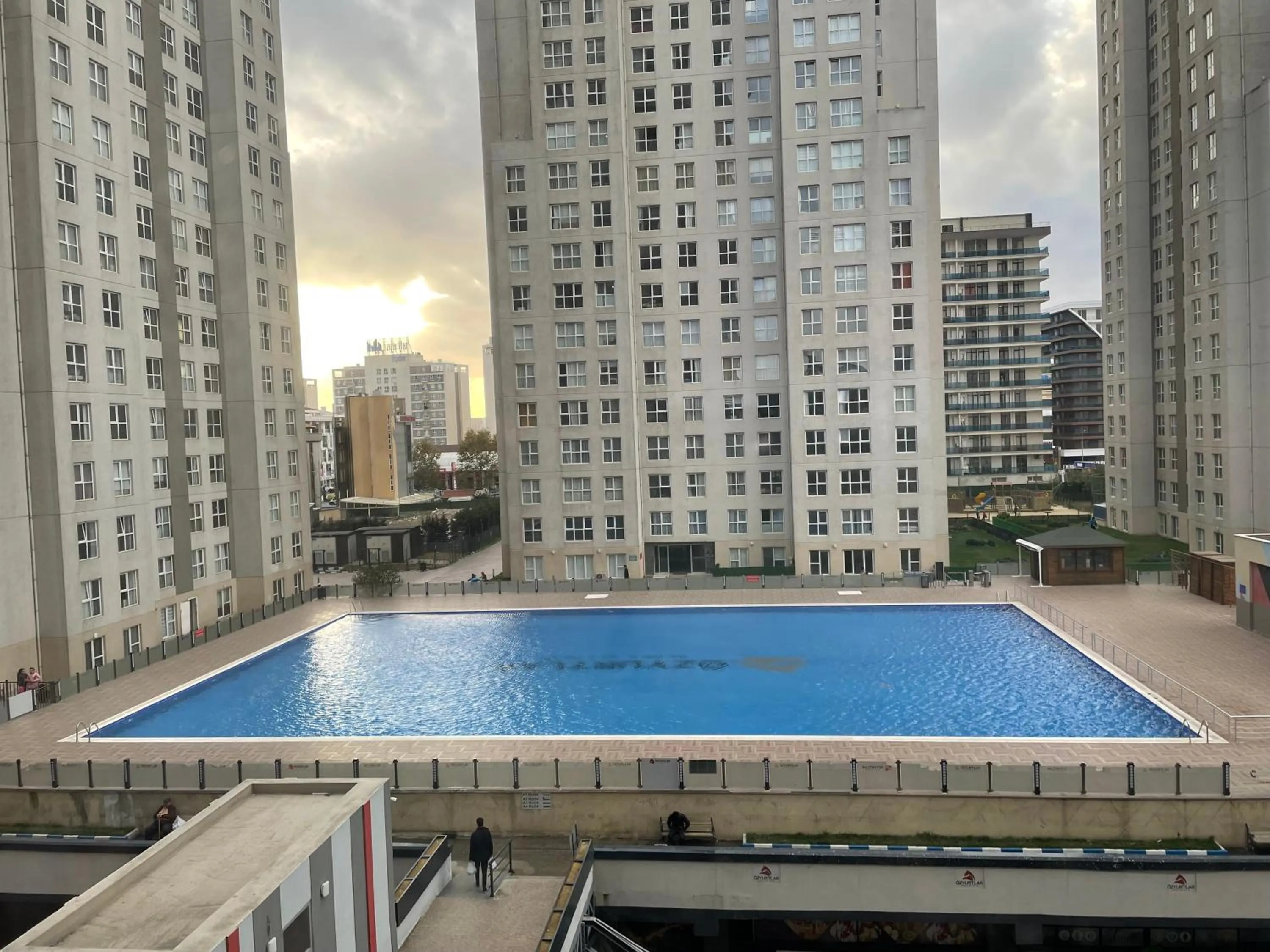 Pool view in Agora Royal Residence