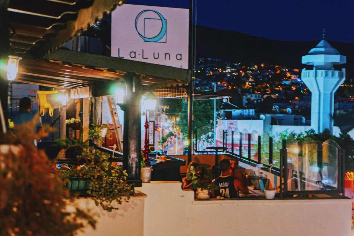 La Luna Hostel
