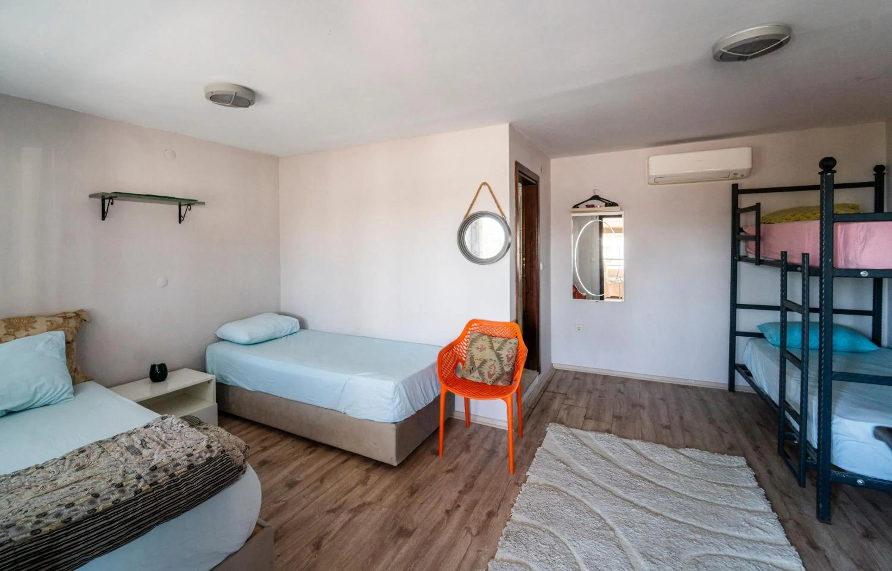 Bed in La Luna Hostel