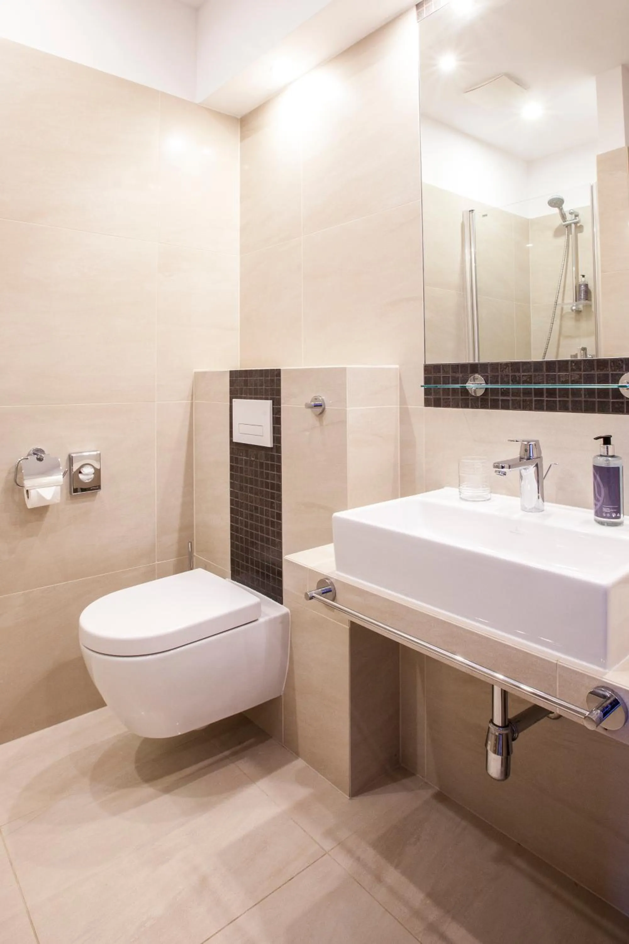 Bathroom in Portal House Apartments