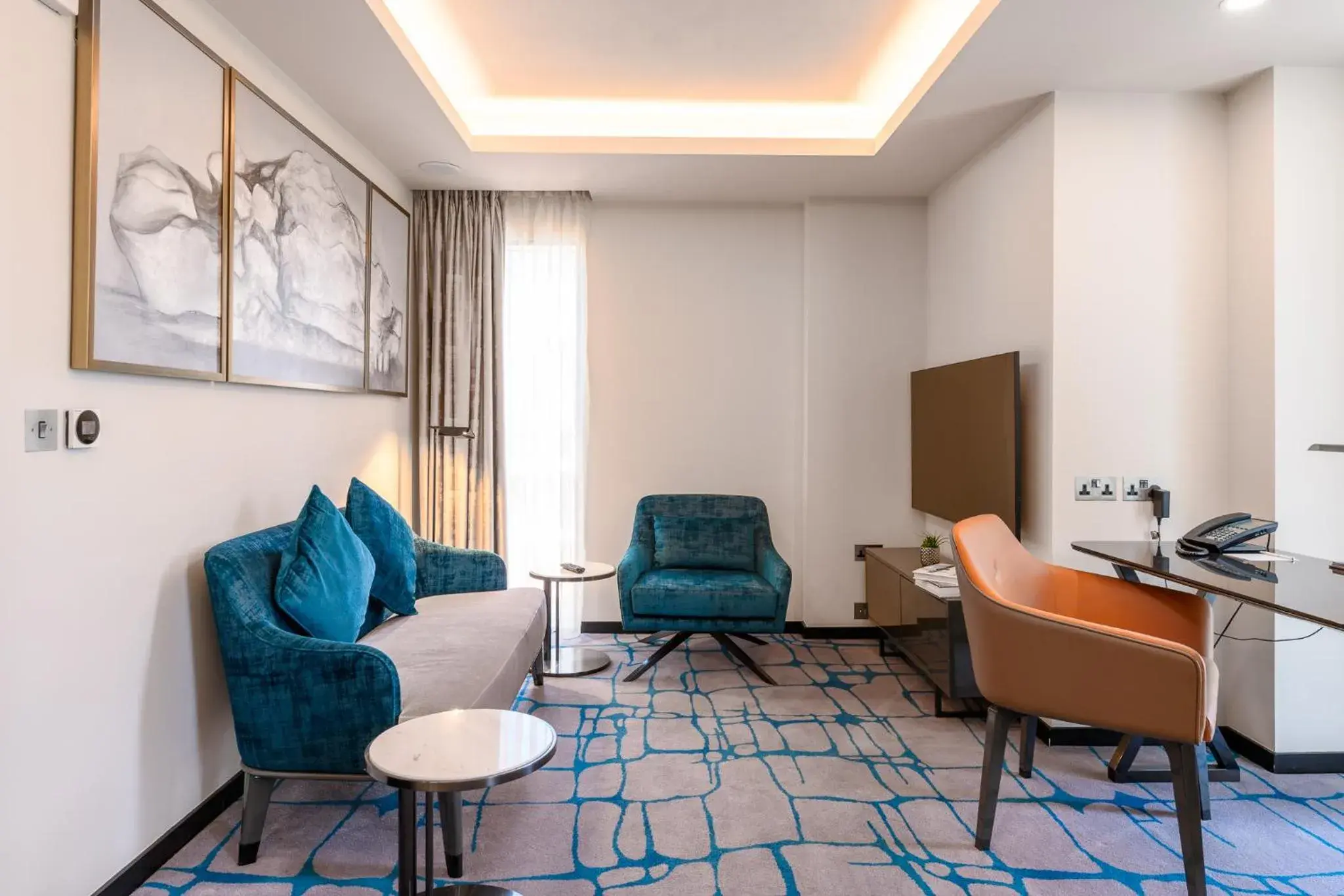 Living room in Dao by Dorsett West London Living room in Dao by Dorsett West London