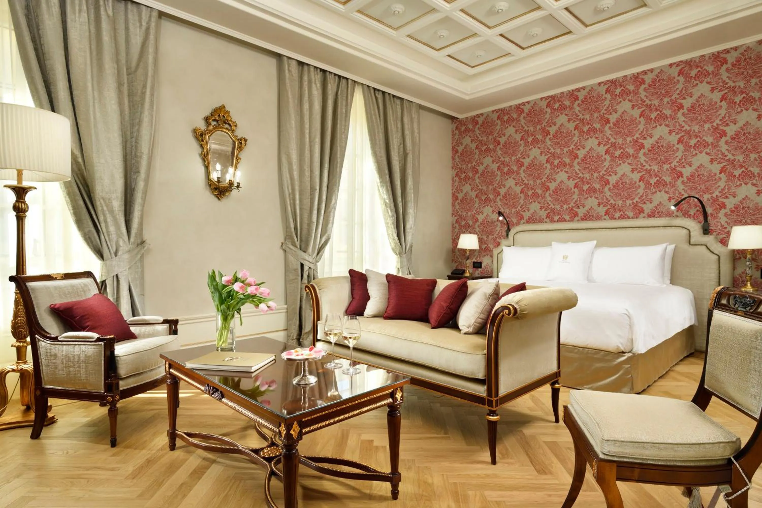 Seating area in Palazzo Portinari Salviati Residenza D'Epoca