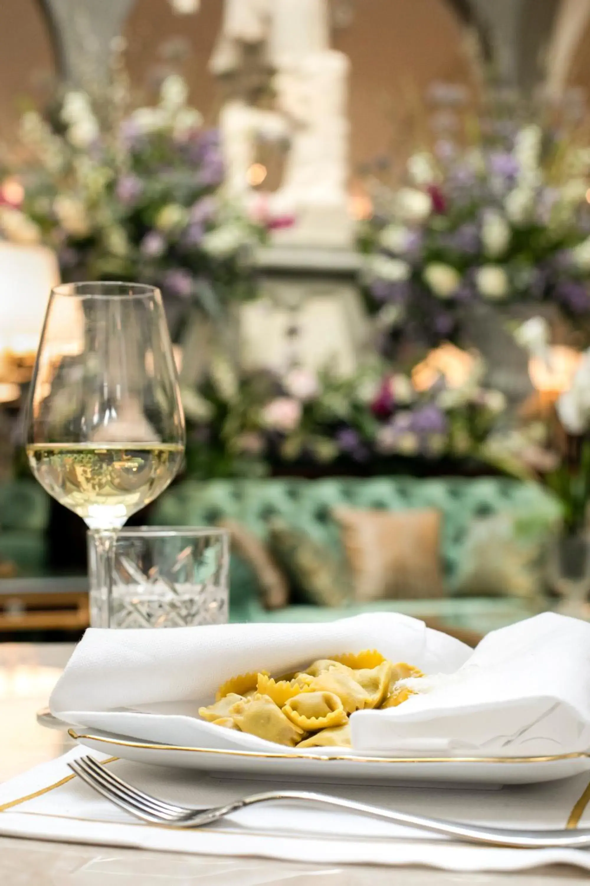 Restaurant/places to eat in Palazzo Portinari Salviati Residenza D'Epoca Restaurant/places to eat in Palazzo Portinari Salviati Residenza D'Epoca