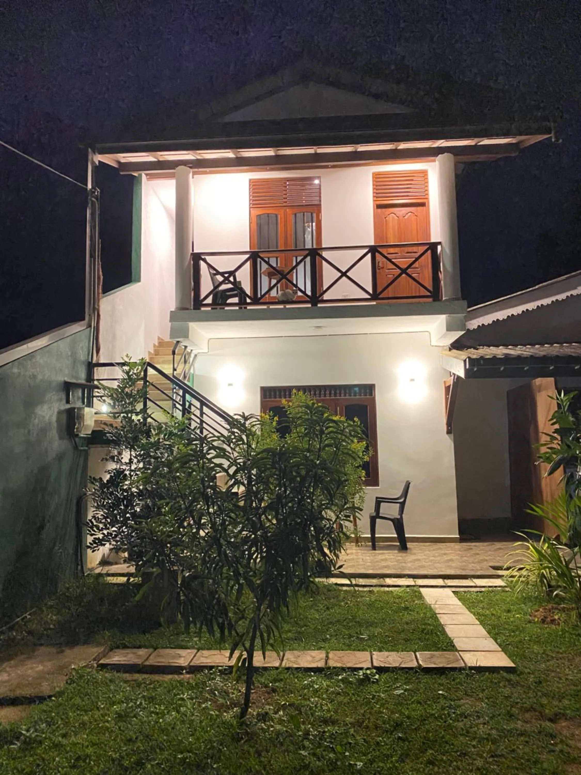 Surf Nest Hiriketiya