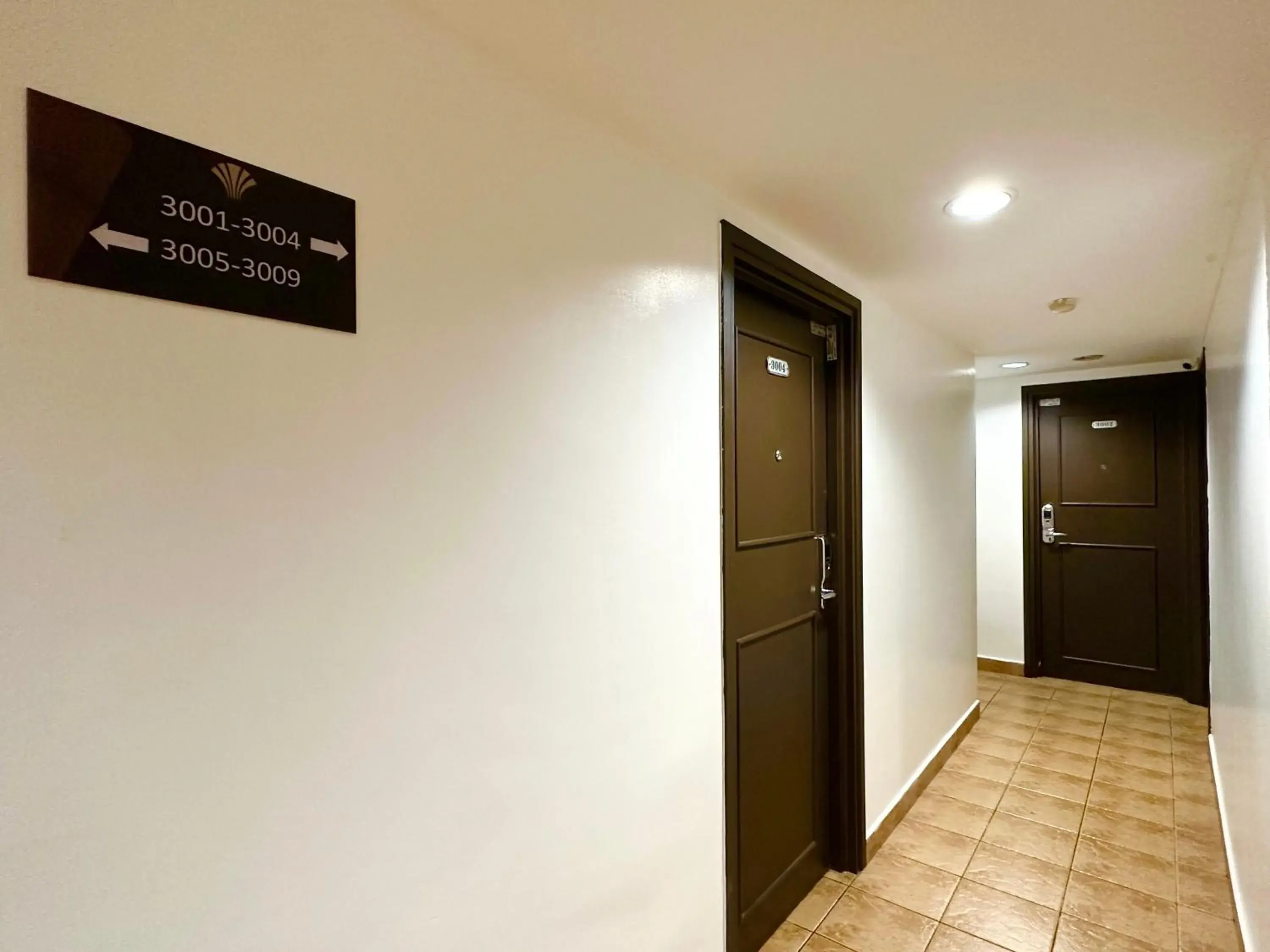 Property building in VALLEY HOTEL Property building in VALLEY HOTEL