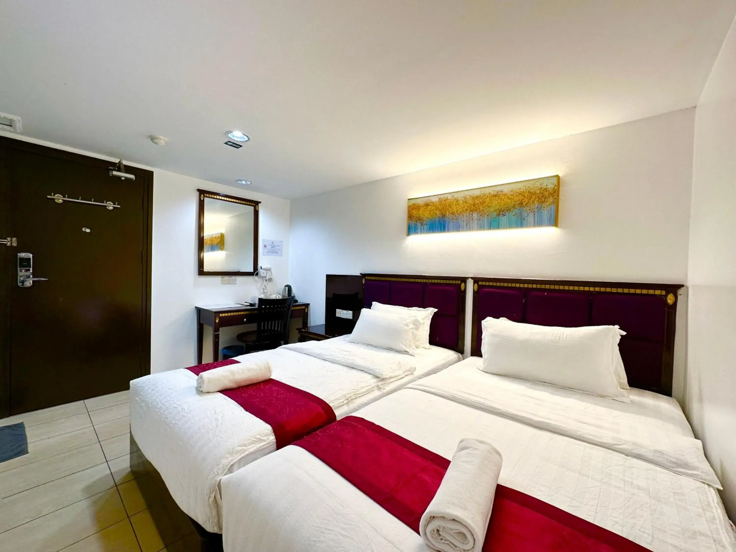 Bed in VALLEY HOTEL Bed in VALLEY HOTEL