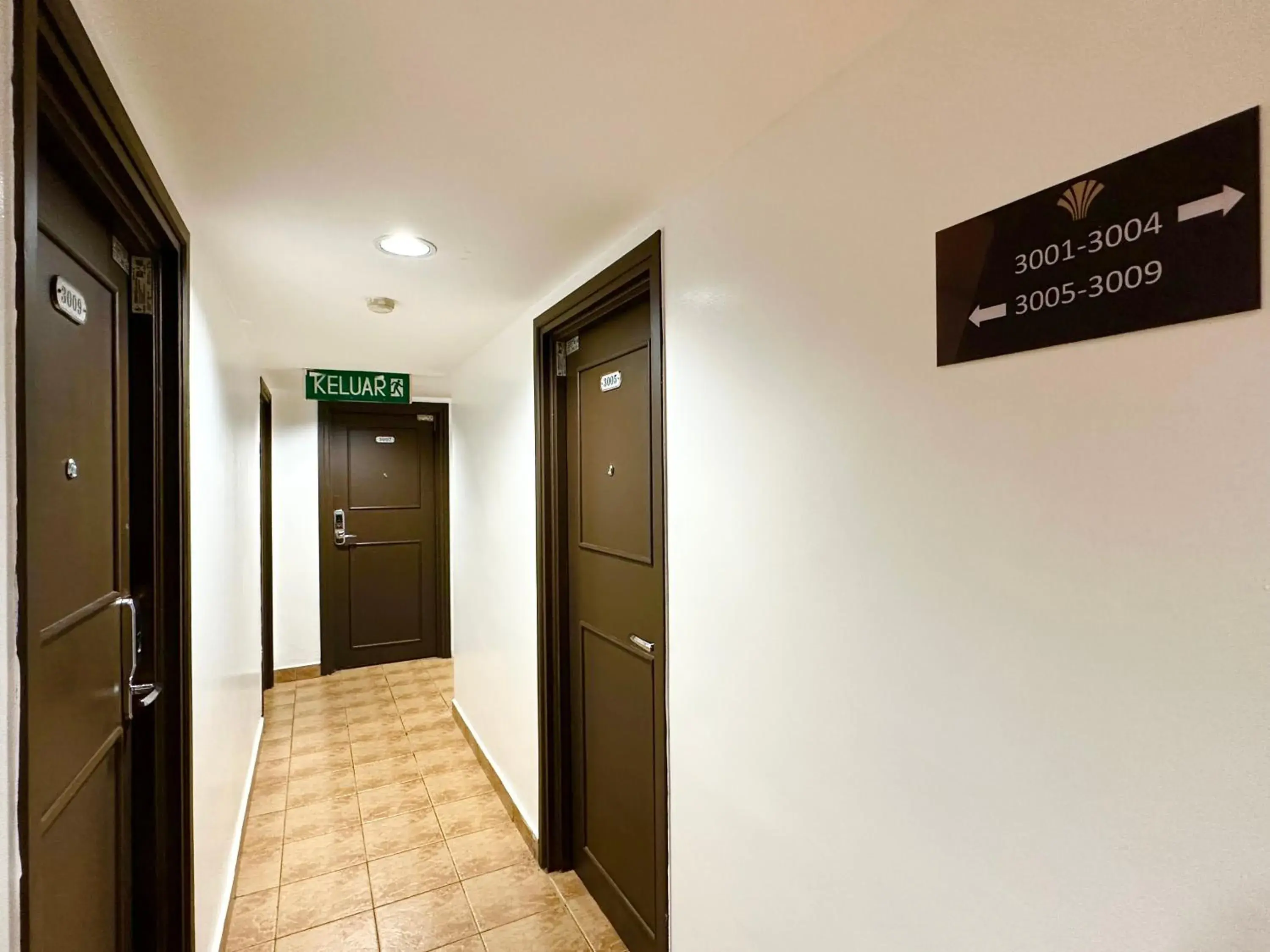 Property building in VALLEY HOTEL Property building in VALLEY HOTEL