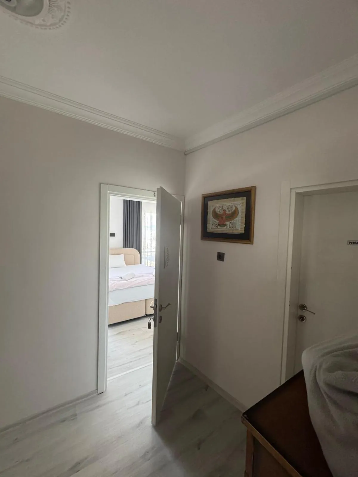 Ali's Pension ada alis