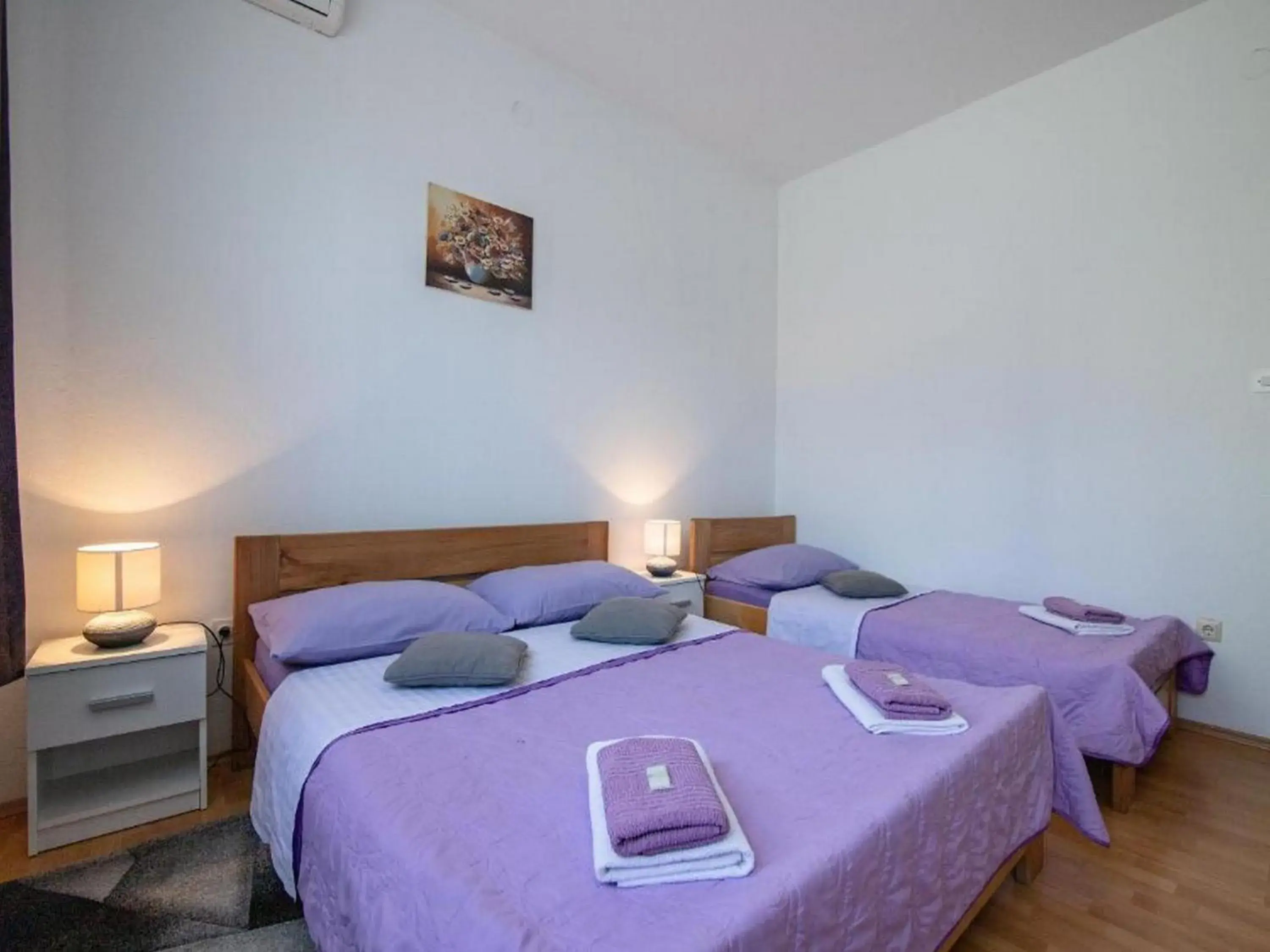 Two Bedroom Suite in Apartments & Rooms Rendulić Two Bedroom Suite in Apartments & Rooms Rendulić