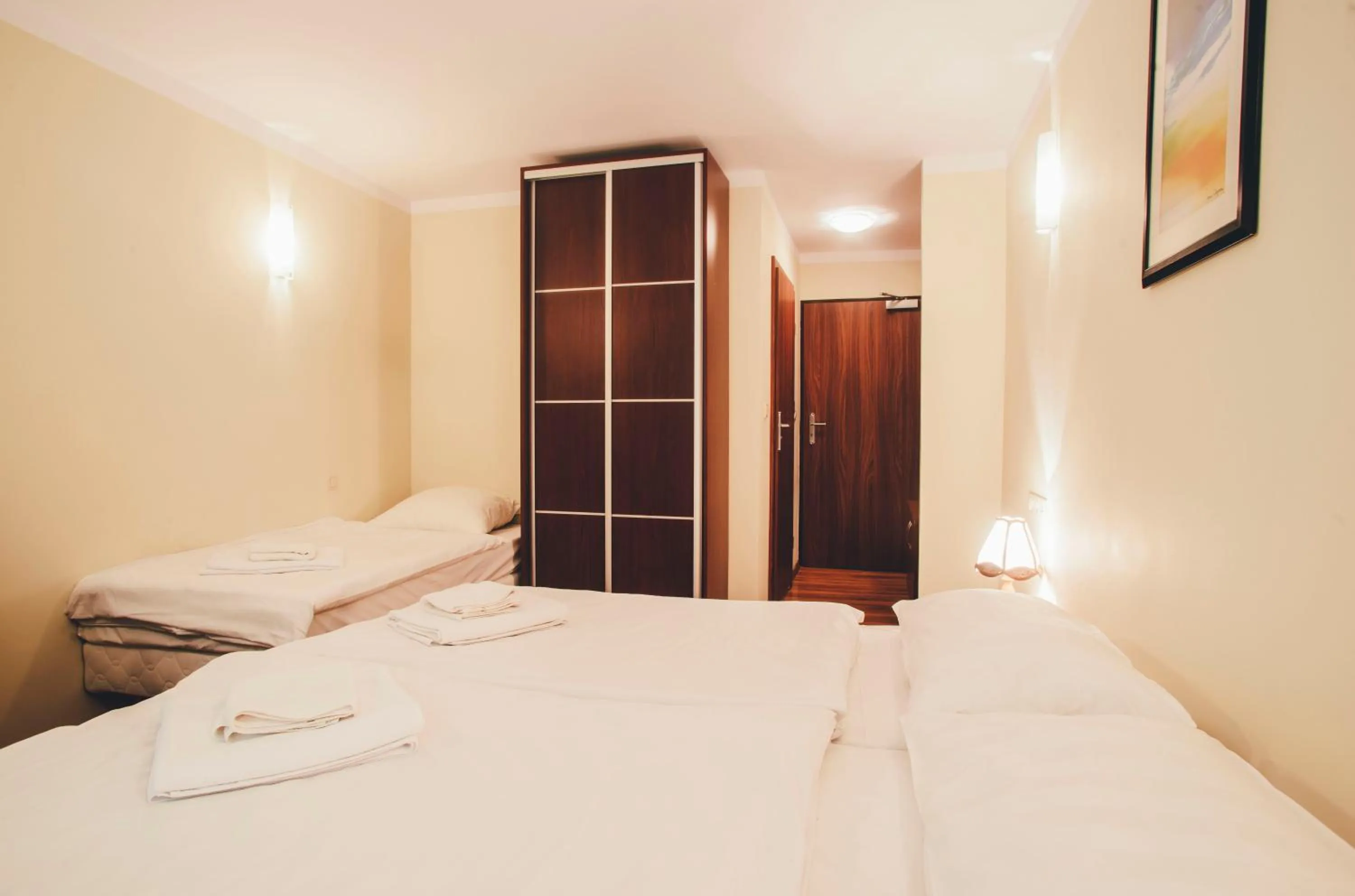 Photo of the whole room, Bed in Hotel Trojan