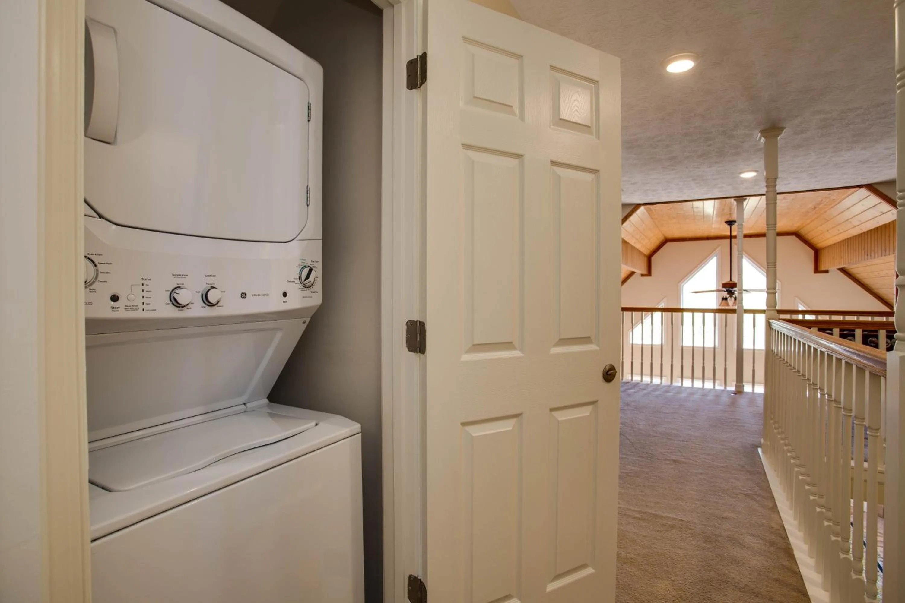 laundry in Love Ridge Mountain Lodging