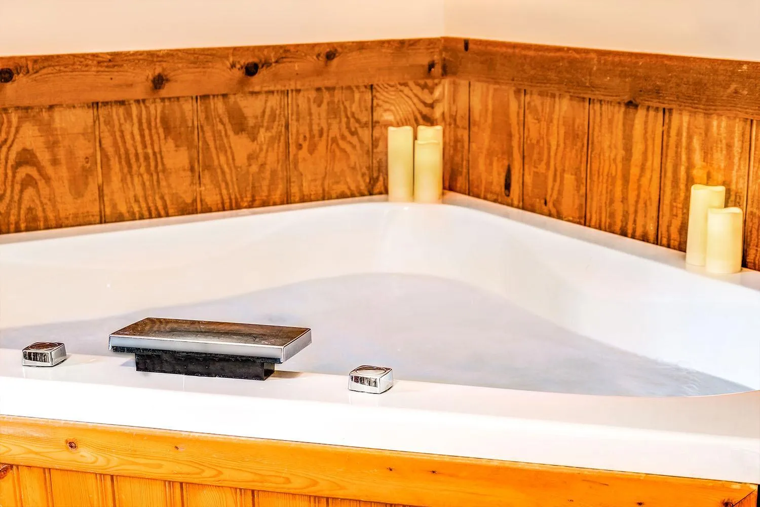 Love Ridge Mountain Lodging