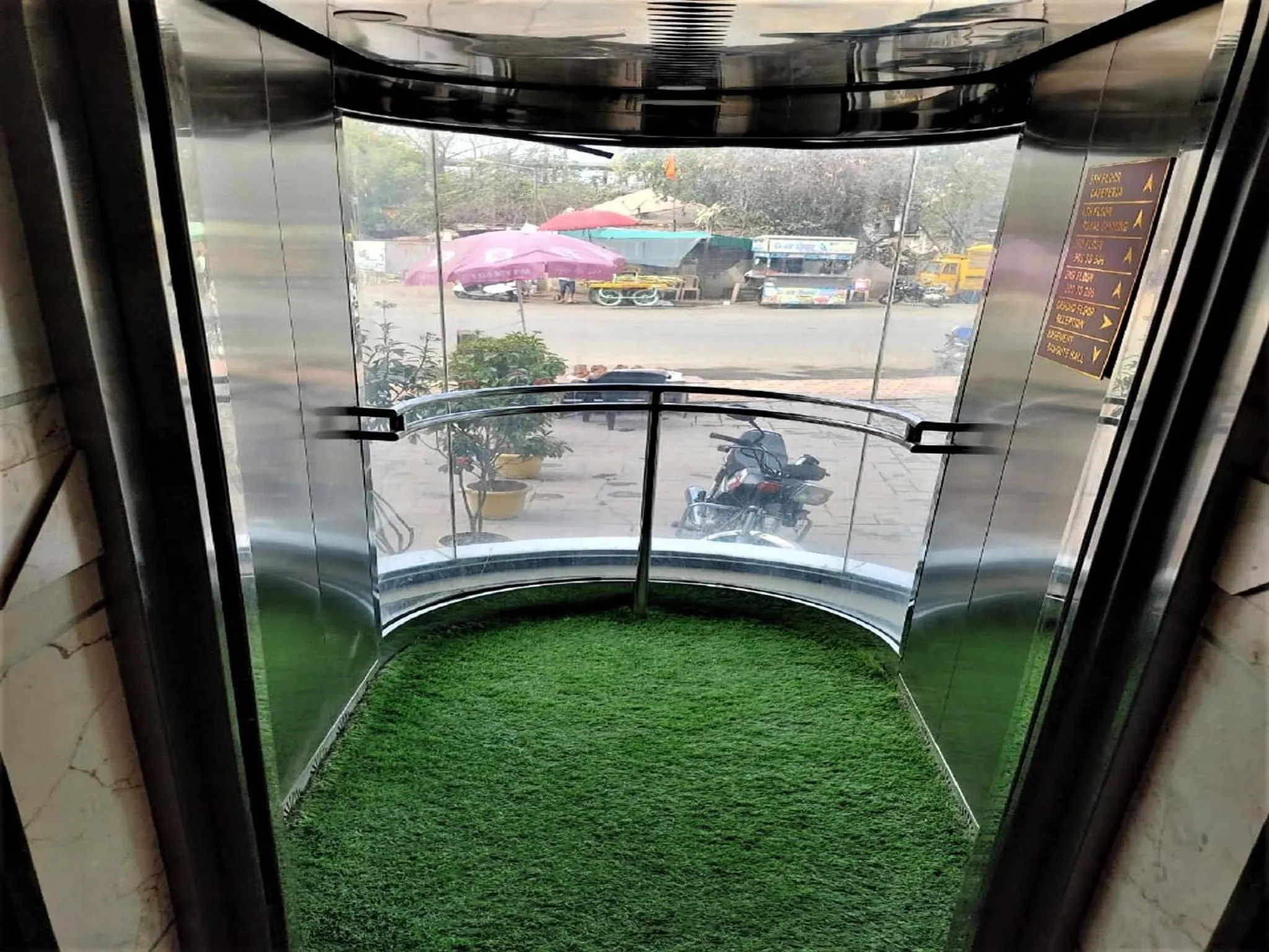 Property building in Hotel Rose Gold