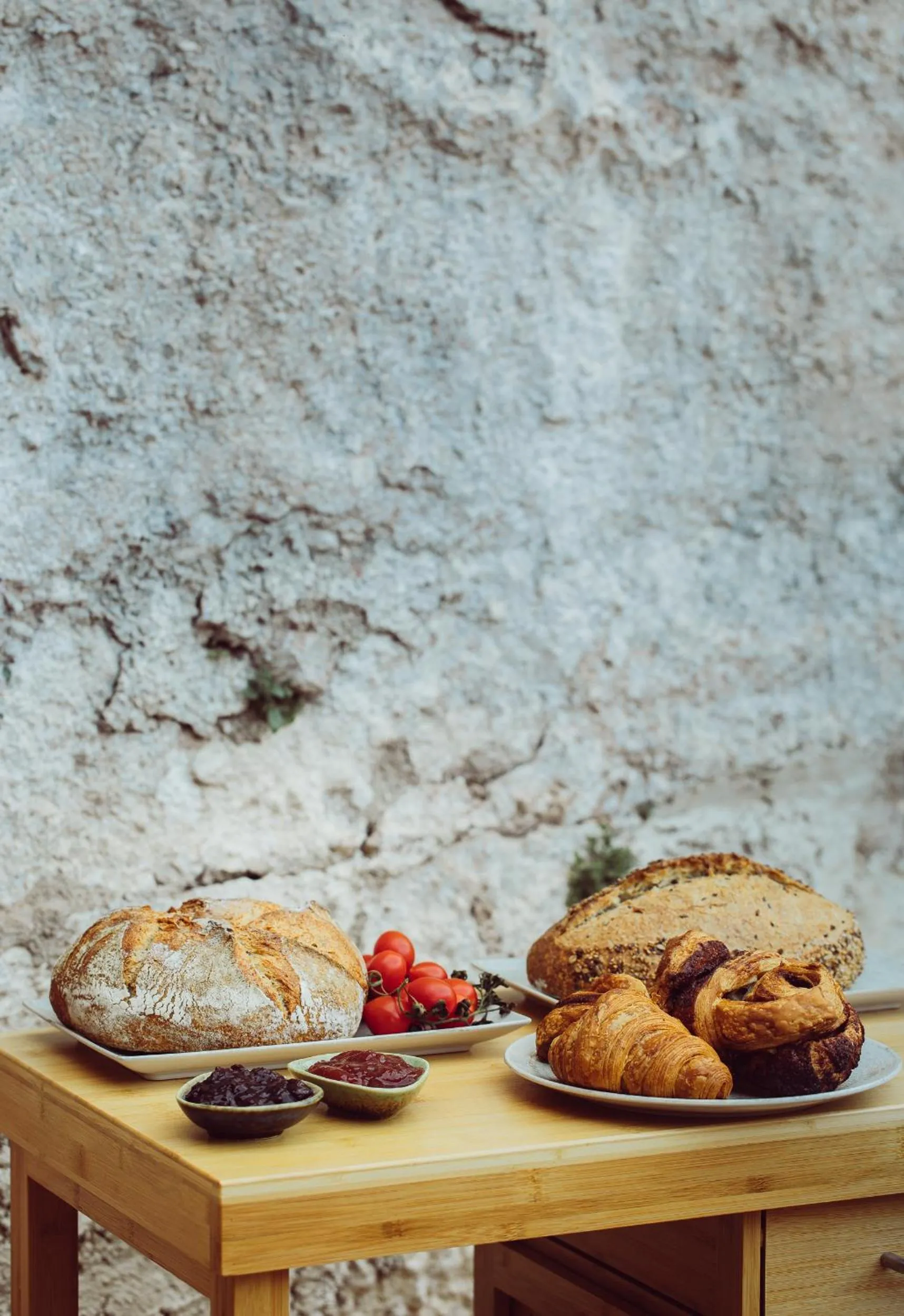 Restaurant/places to eat in Hotel Poeta Jorge Manrique