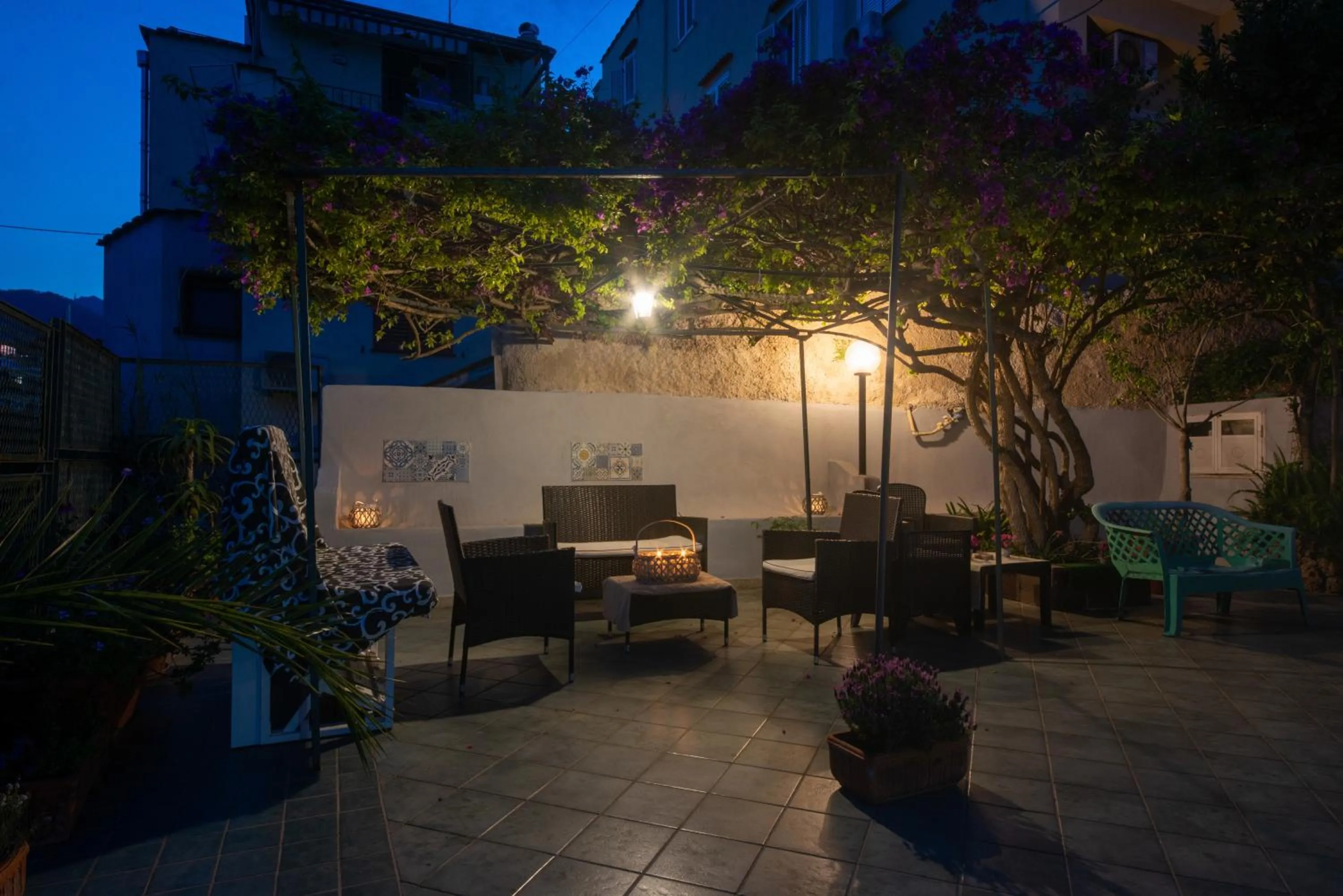 Garden in Villa dei Sogni - Aparthotel Ischia Ponte