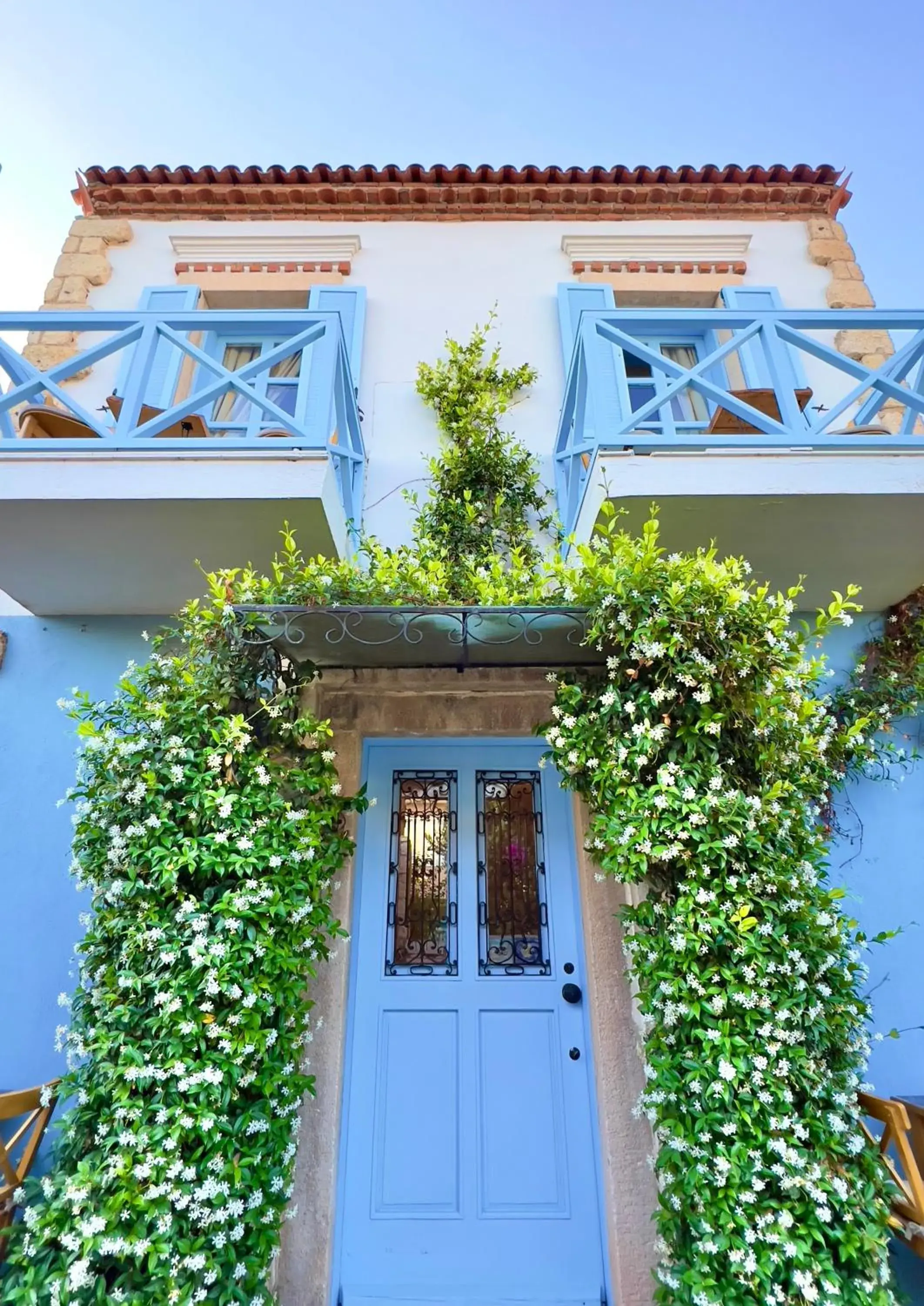 Property building in Banana Alaçatı Food & Stay - Adults Only Property building in Banana Alaçatı Food & Stay - Adults Only