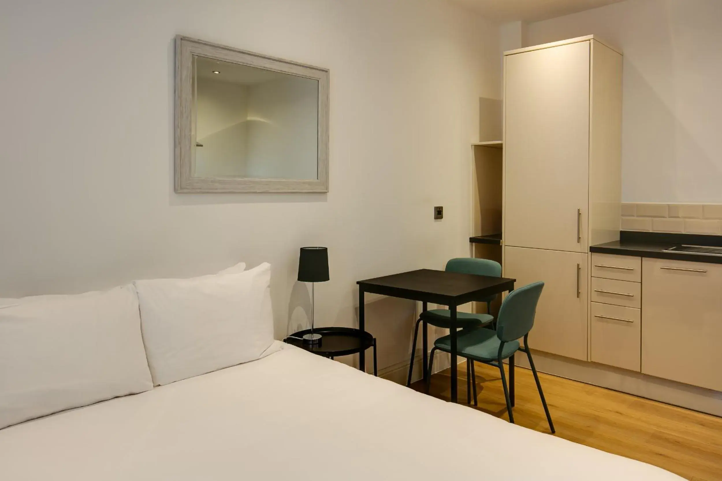 Bed in Charles Hope Swindon Bed in Charles Hope Swindon