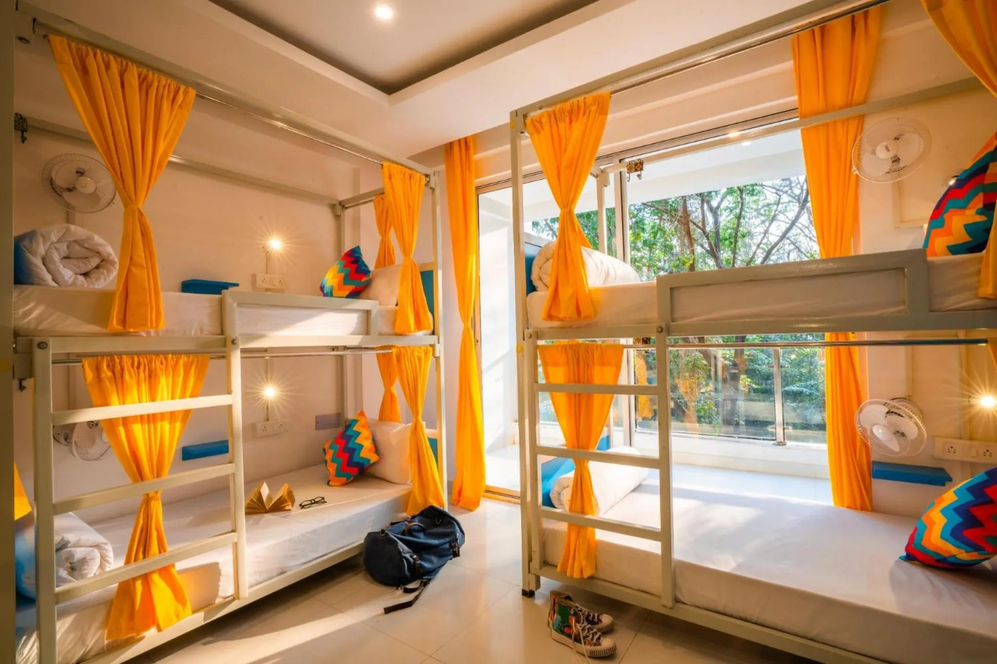 bunk bed, Bed in goSTOPS Goa, Baga