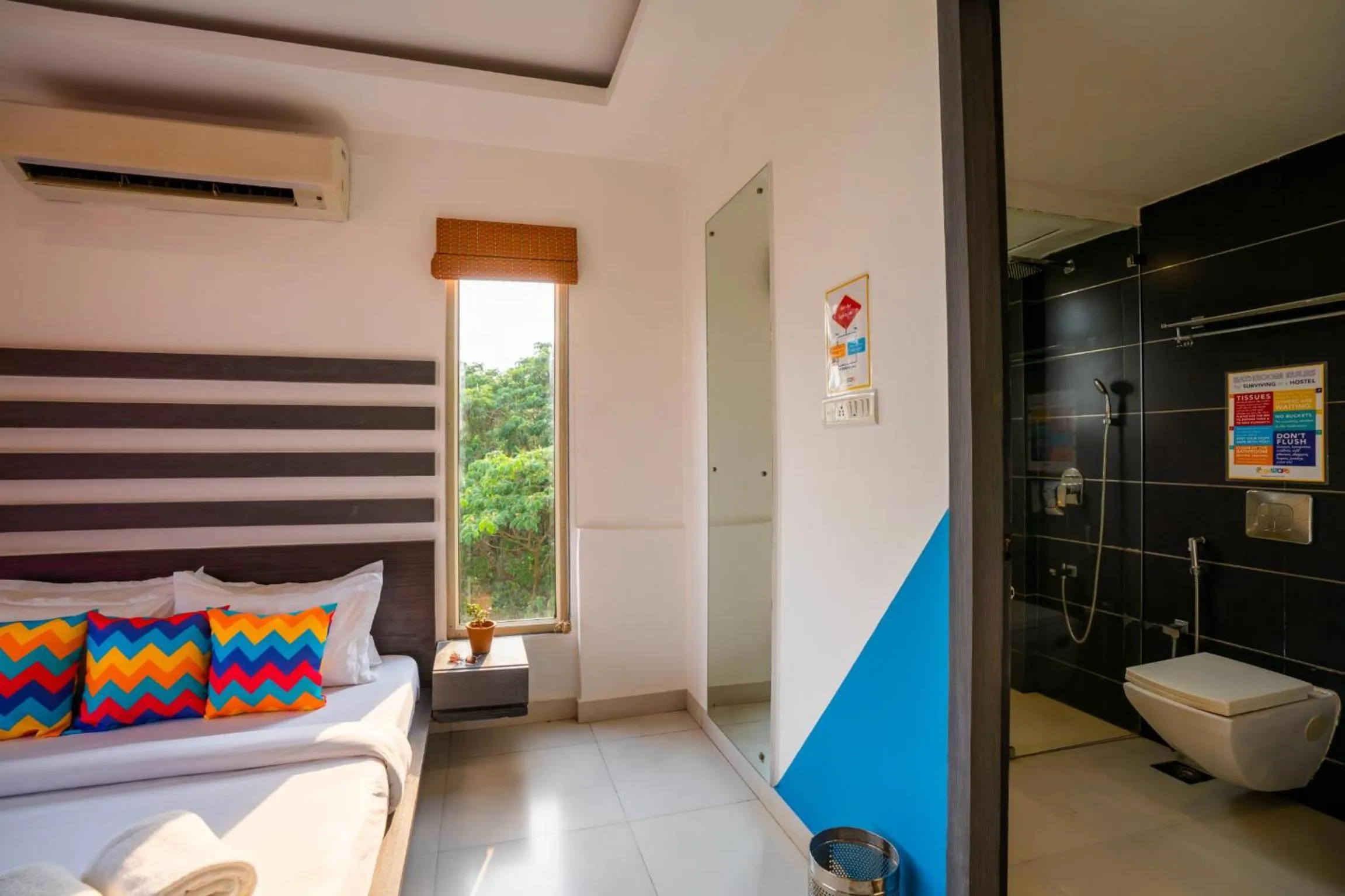 Bed in goSTOPS Goa, Baga