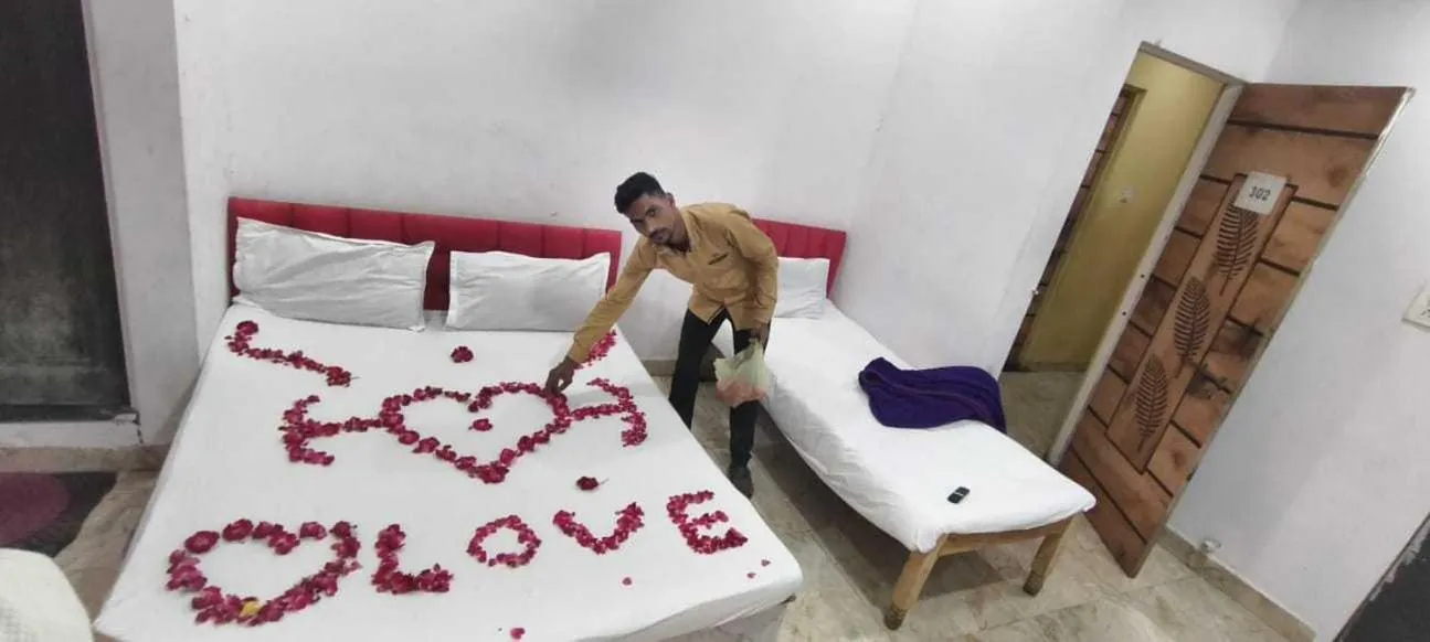 Bedroom, Bed in SPOT ON Sunrise Inn