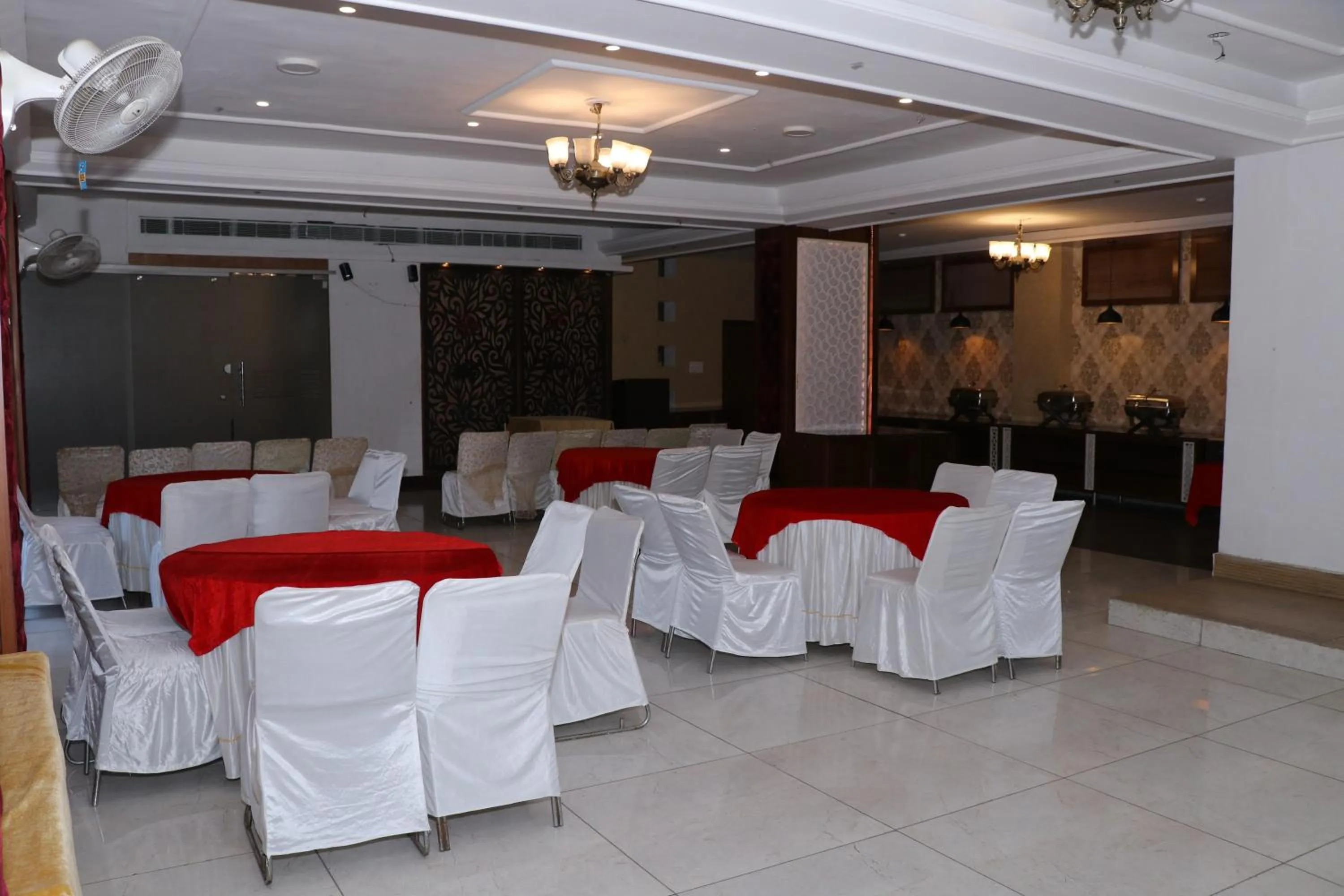 Banquet/Function facilities in Hotel Pushap Palace