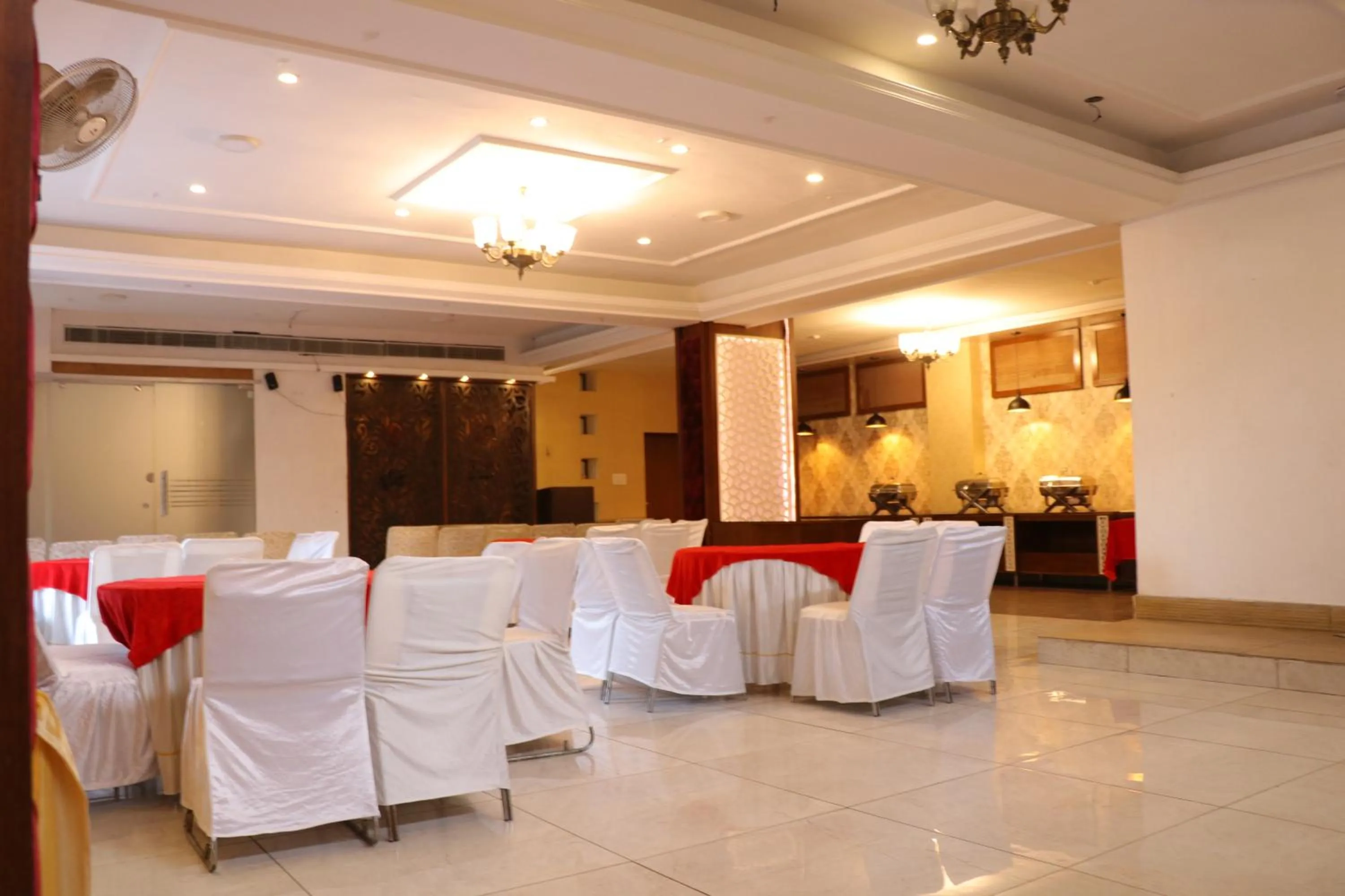 Banquet/Function facilities in Hotel Pushap Palace