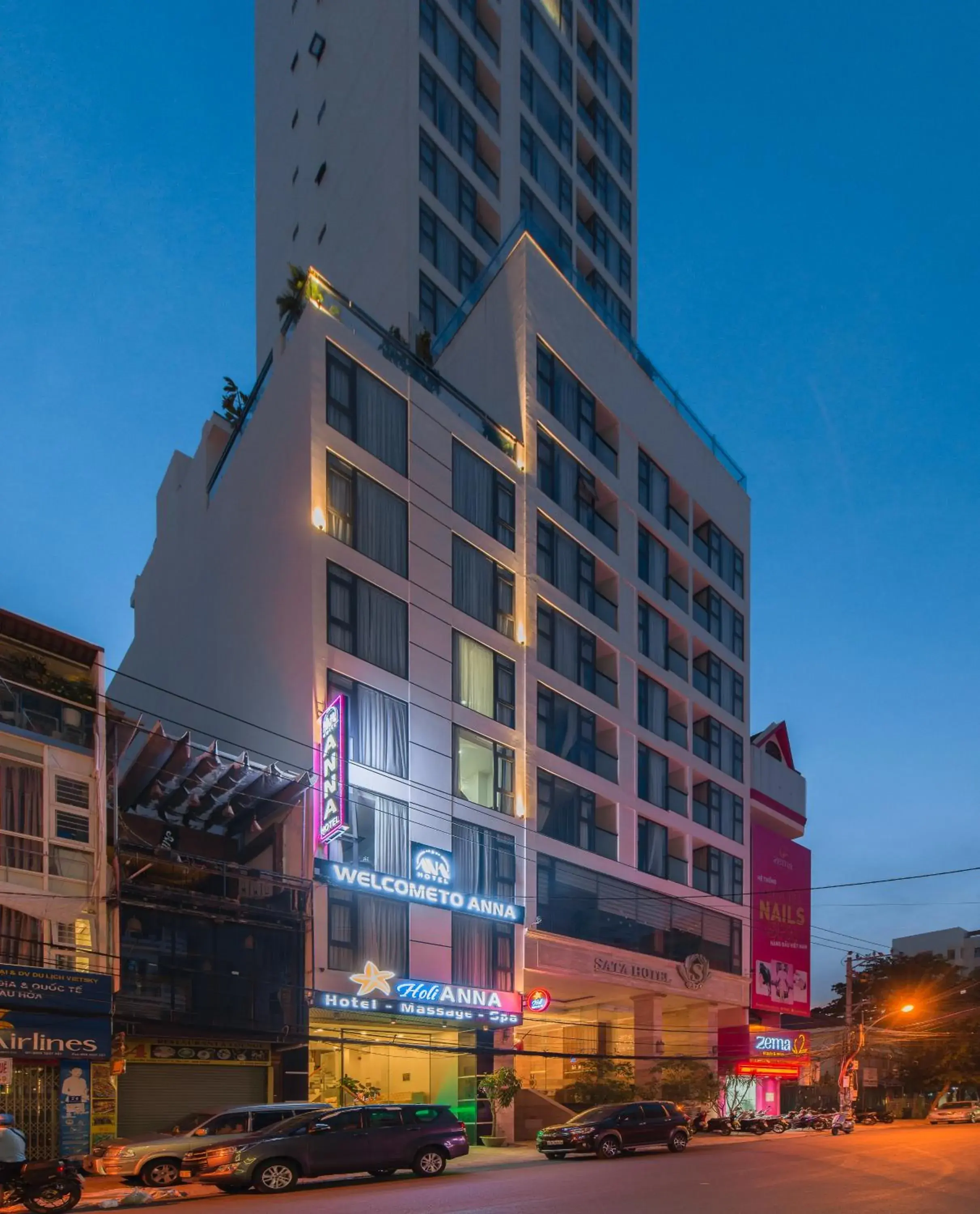 Property building in Holi Anna Property building in Holi Anna