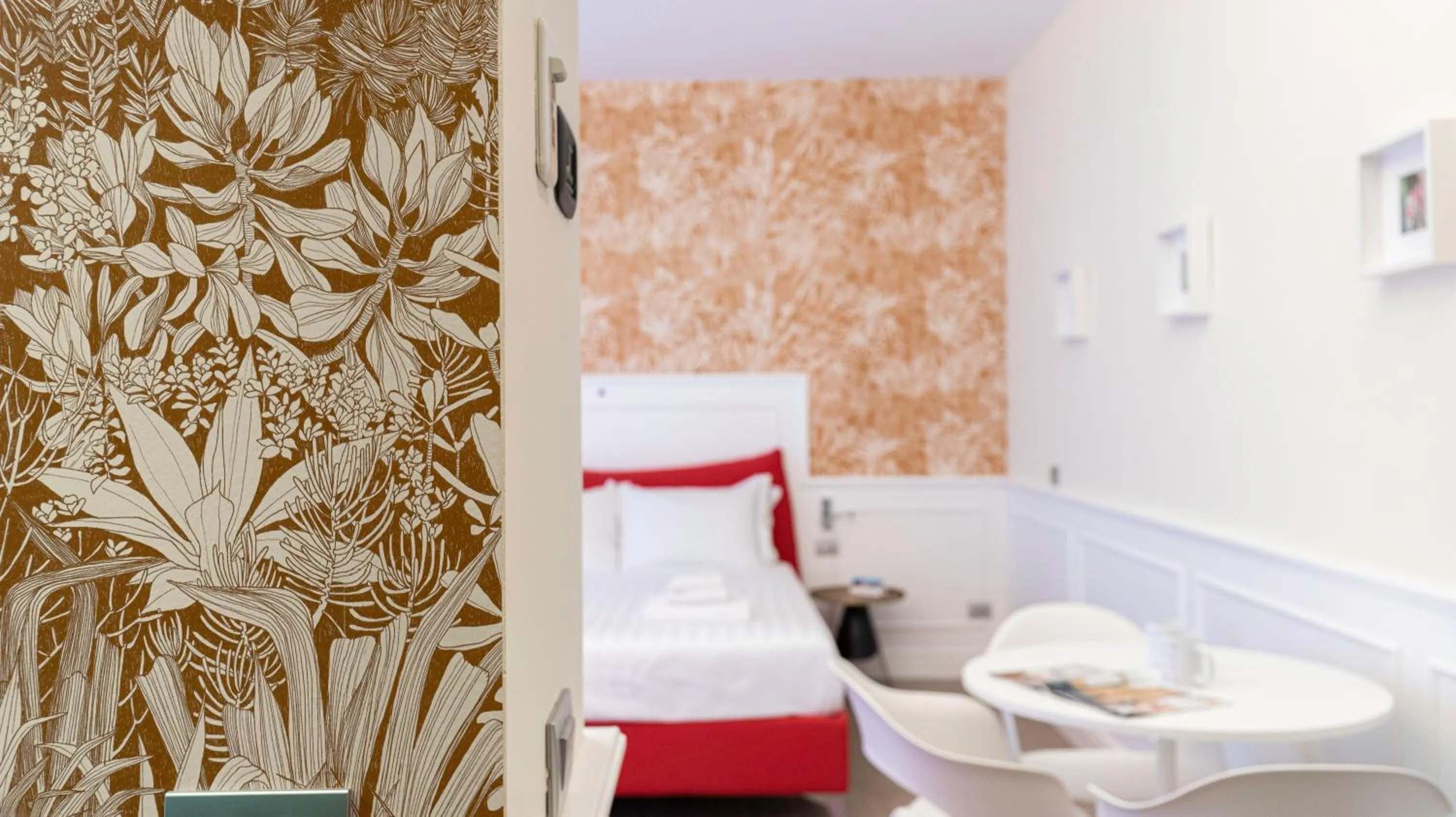 Bed in Italianway Collection - Corso Venezia 7