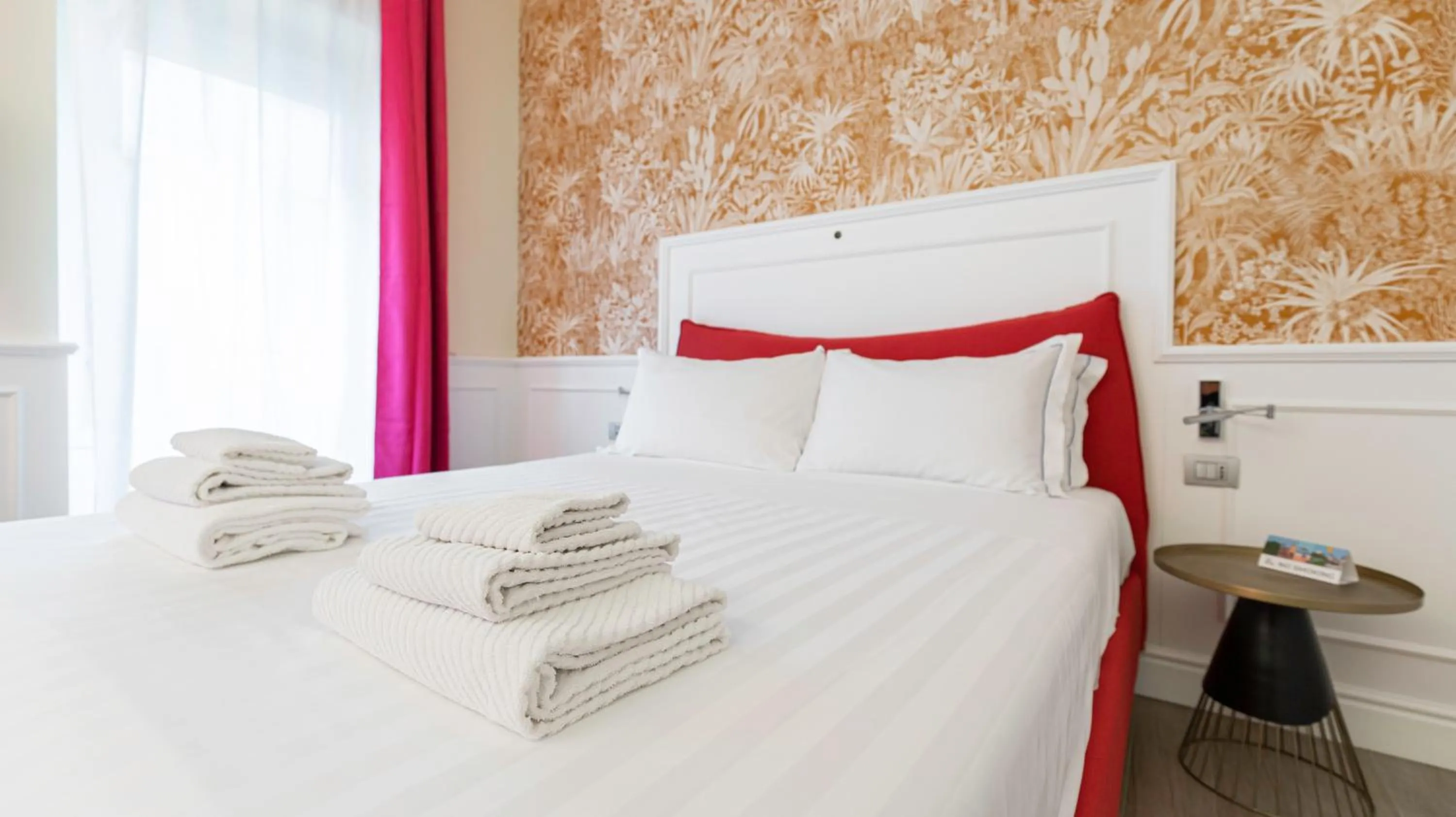 Bed in Italianway Collection - Corso Venezia 7