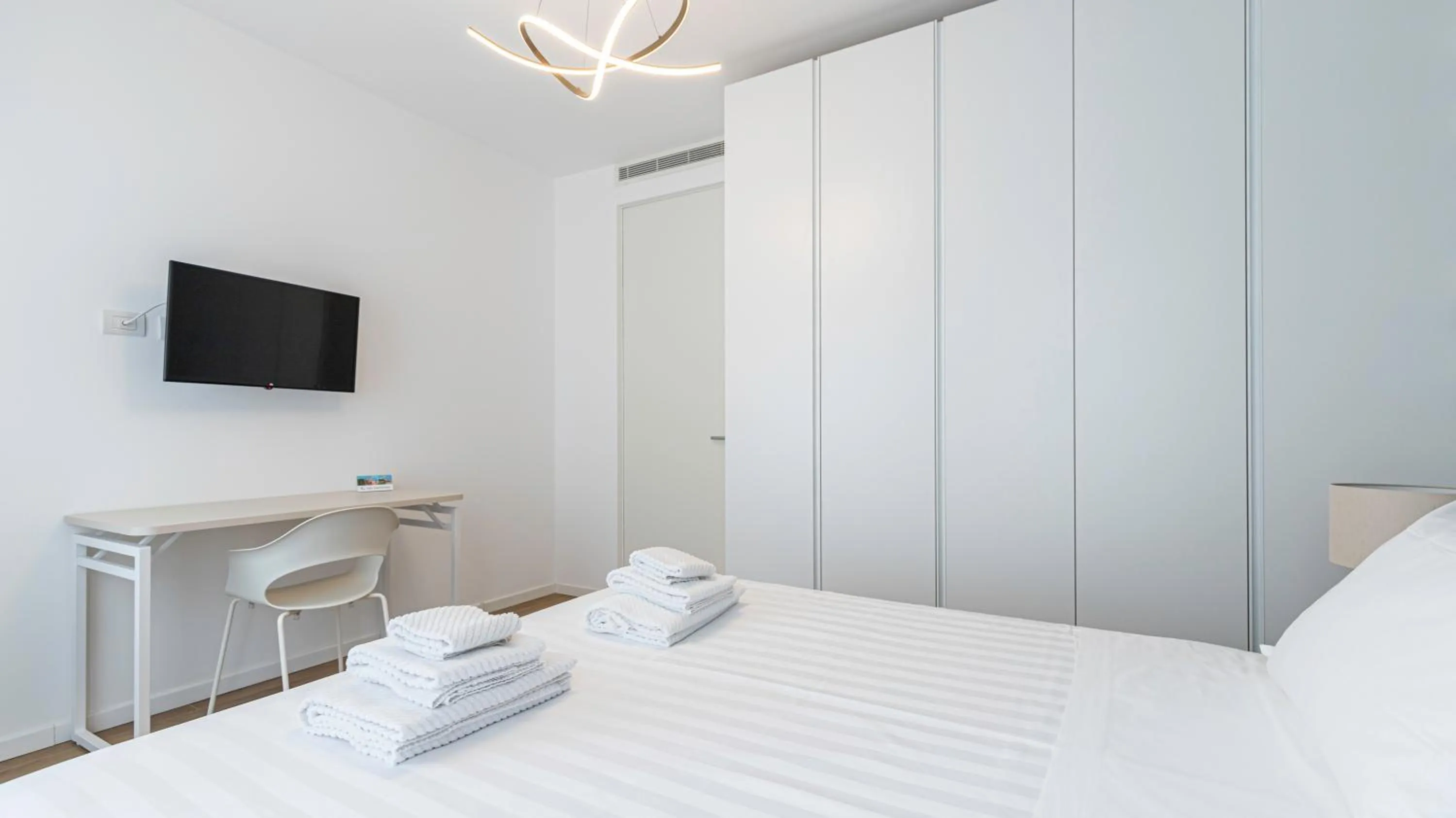 Bed in Italianway Collection - Corso Venezia 7