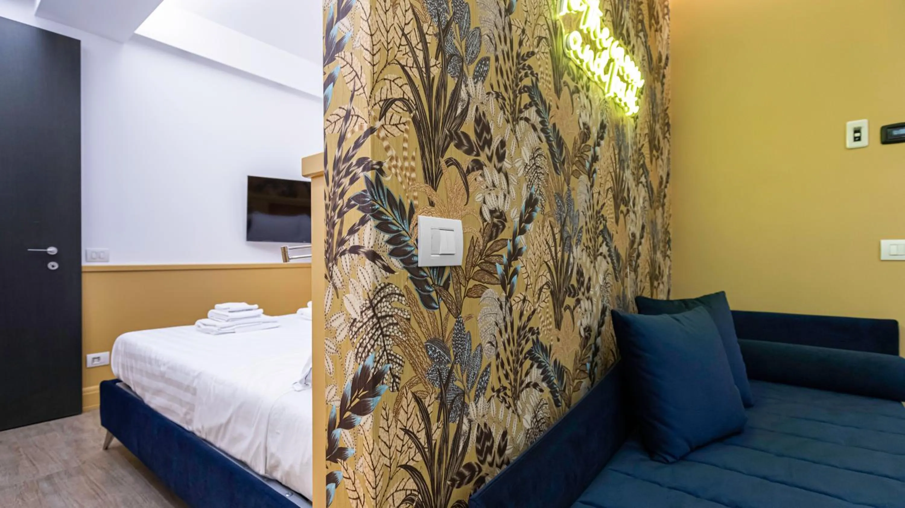 Bed in Italianway Collection - Corso Venezia 7