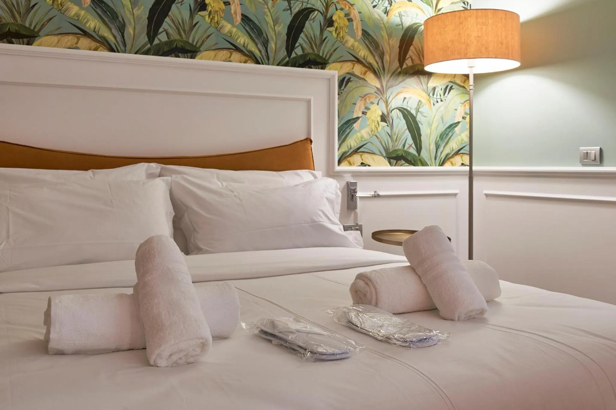 Bed in Italianway Collection - Corso Venezia 7