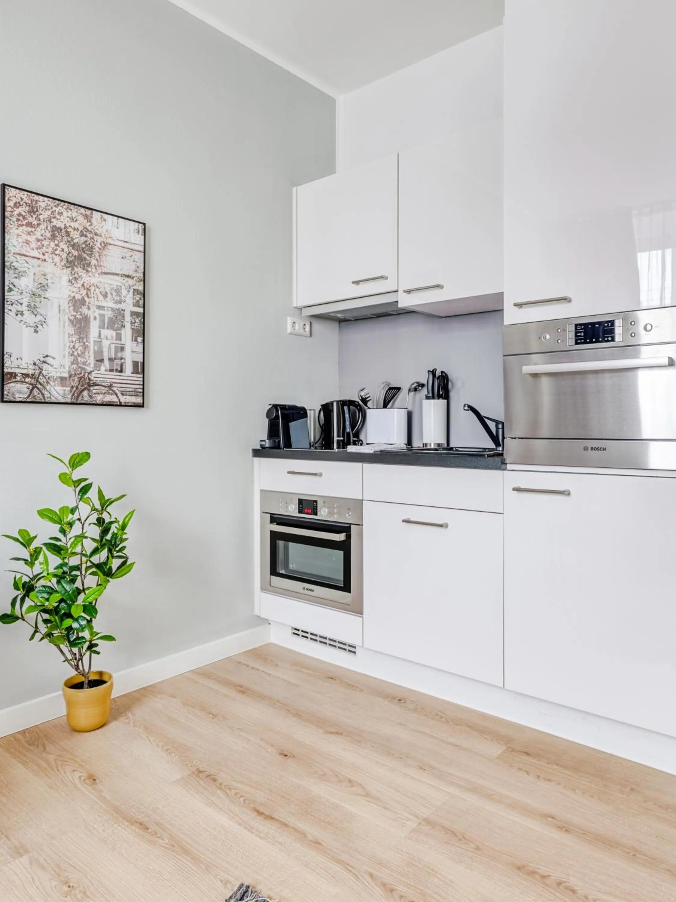 Kitchen or kitchenette in Limehome Aalen Reichsstädter Str