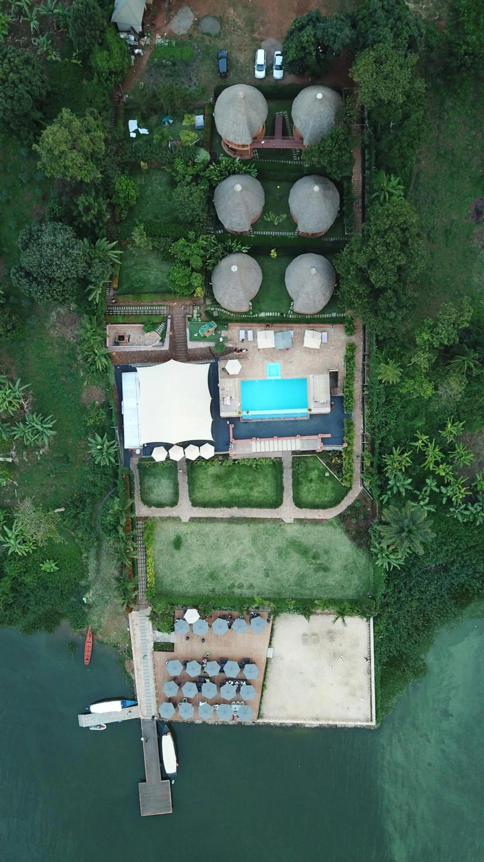 Property building in Divine Resort & Spa