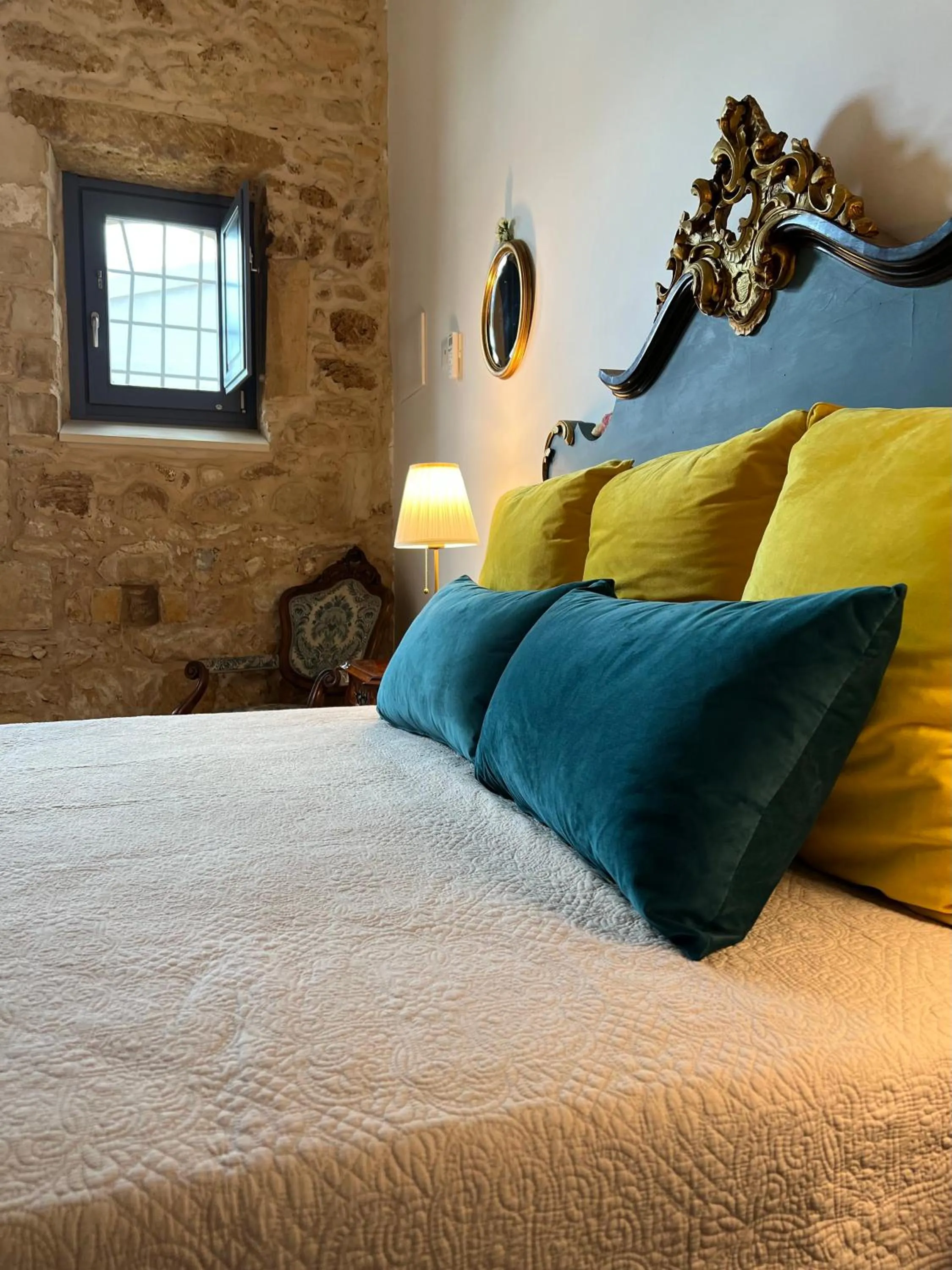 Bedroom, Bed in MichaEl garden