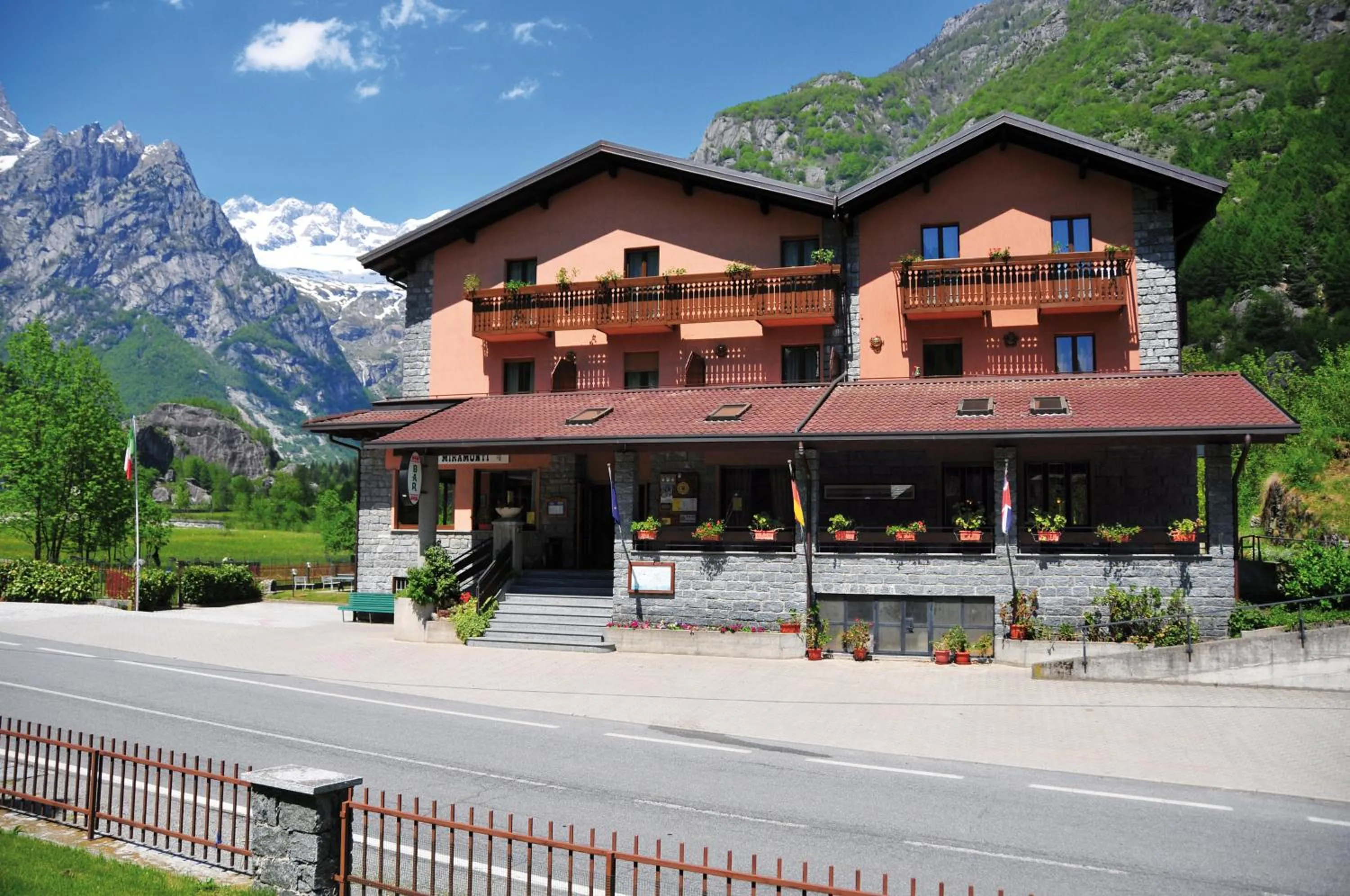 Bird's eye view in Hotel Ristorante Miramonti