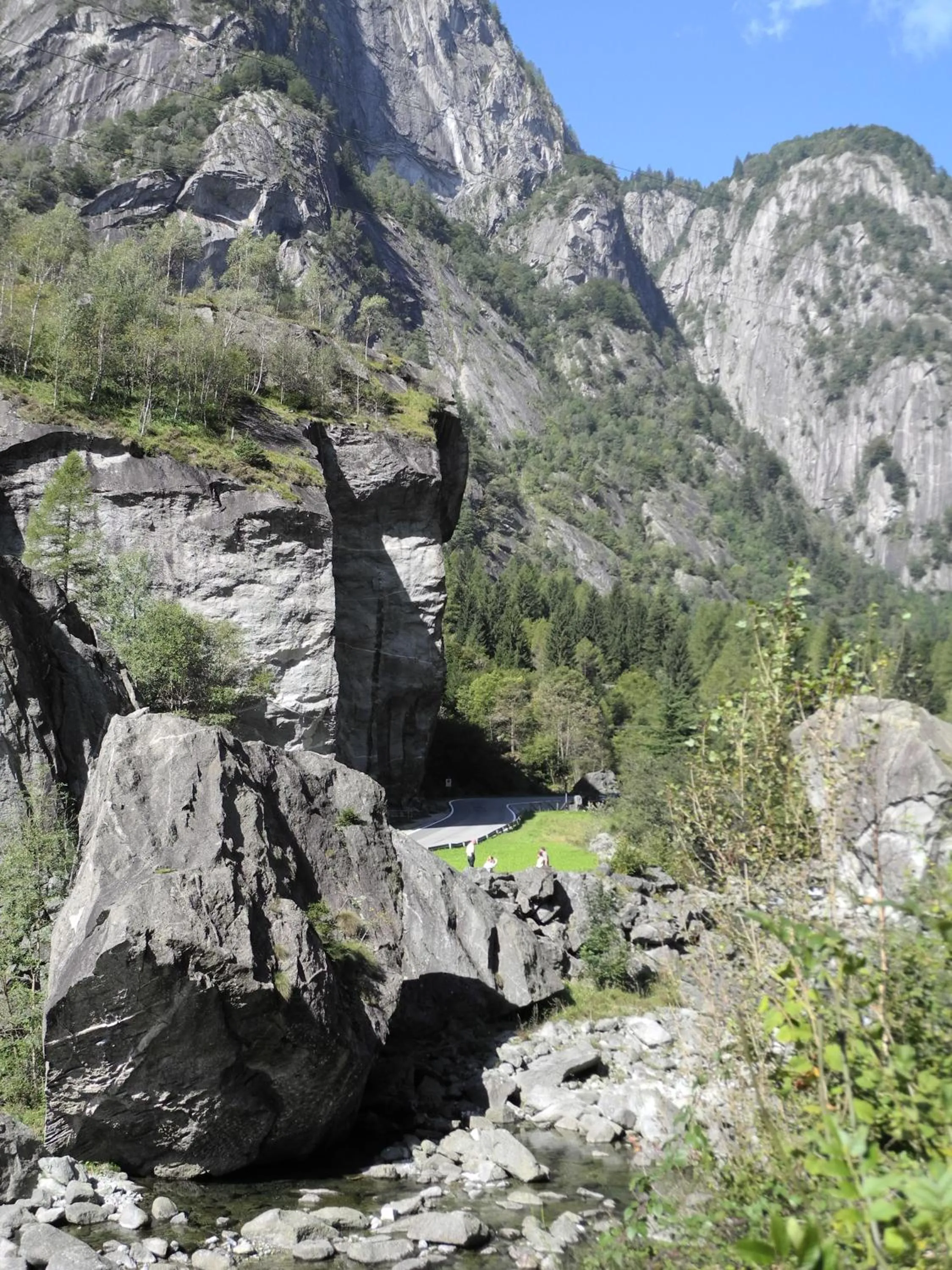 Hiking in Hotel Ristorante Miramonti
