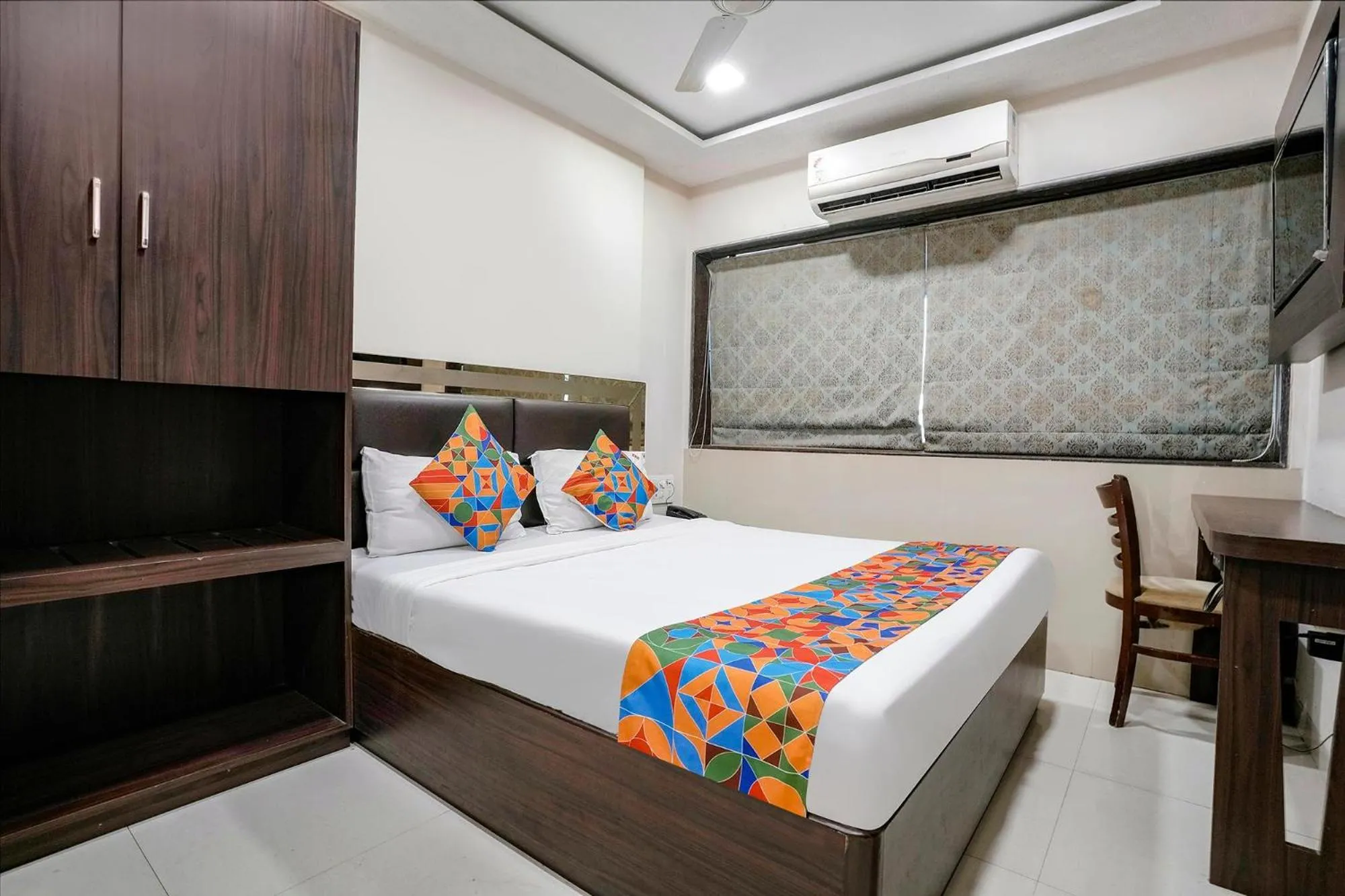 Bed in FabHotel Kamran Residency - Nr LBS Marg