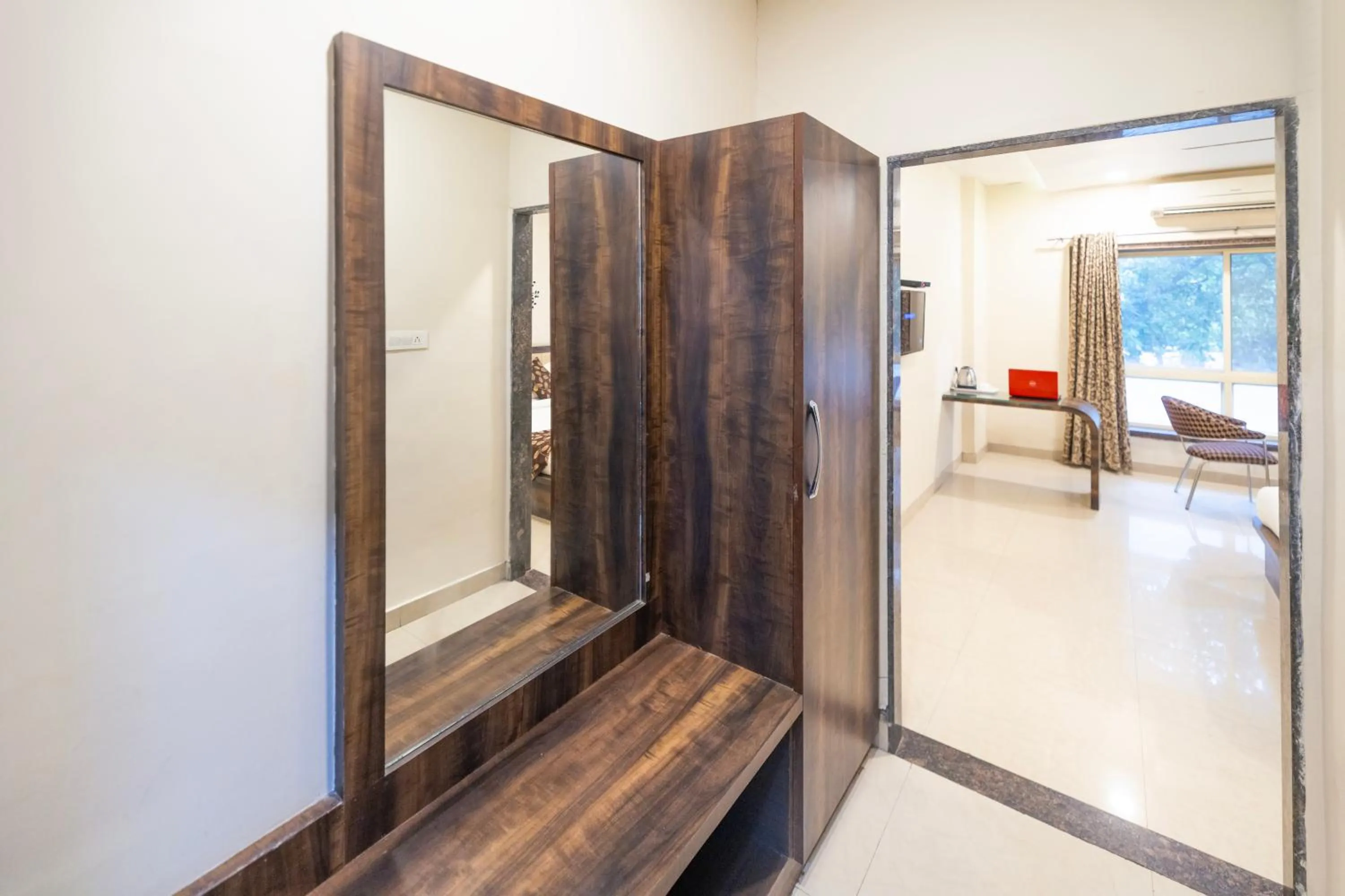 wardrobe in Sheetal International