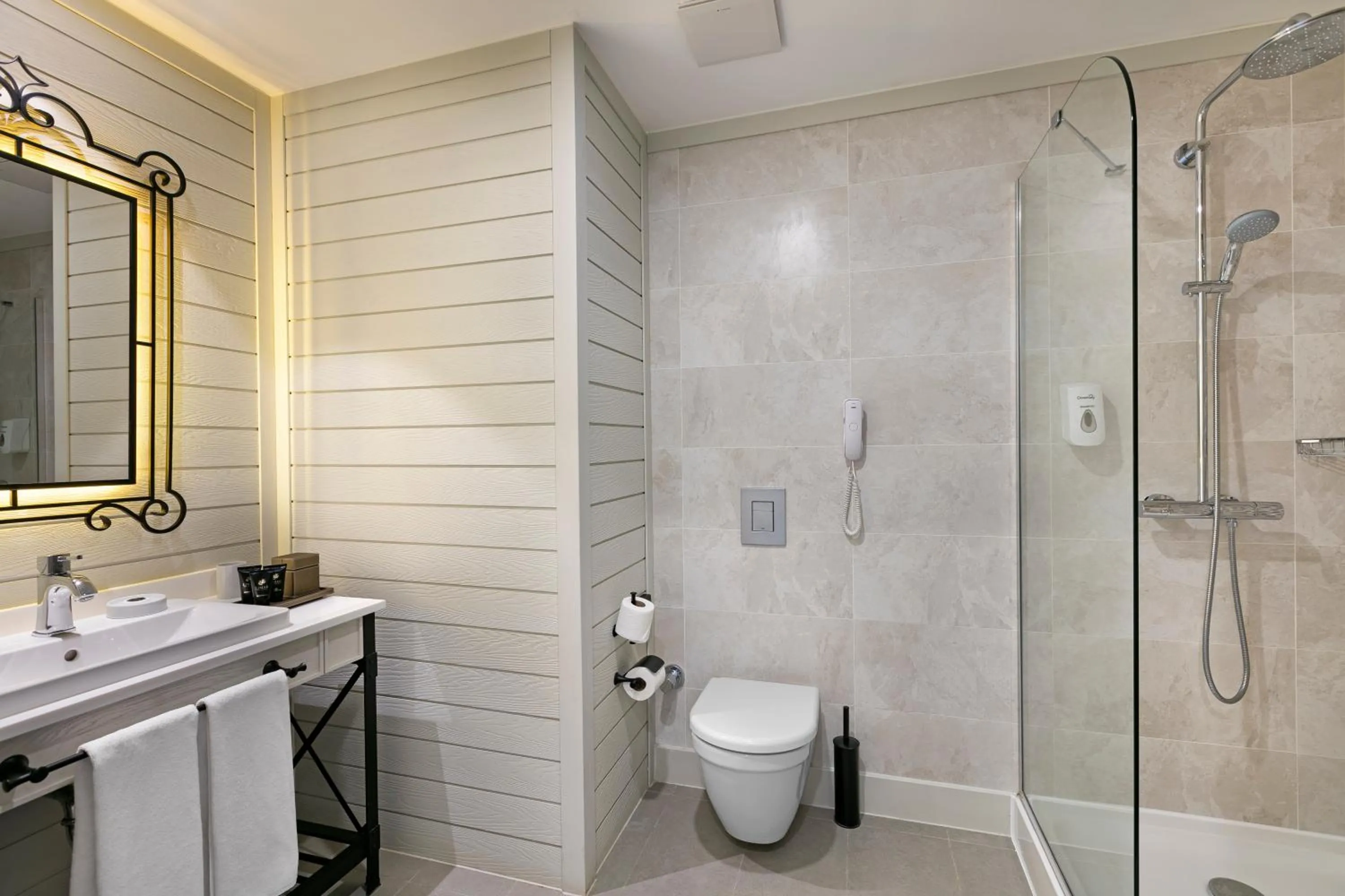 Bathroom in Limak Cyprus Deluxe Hotel