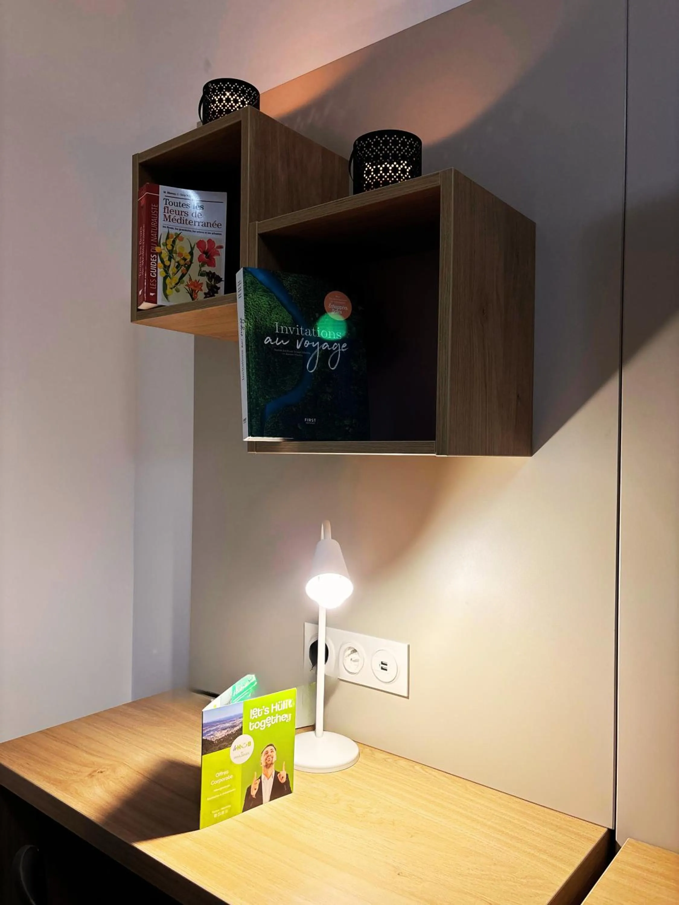 TV and multimedia in Apparthotel Privilodges Toulon