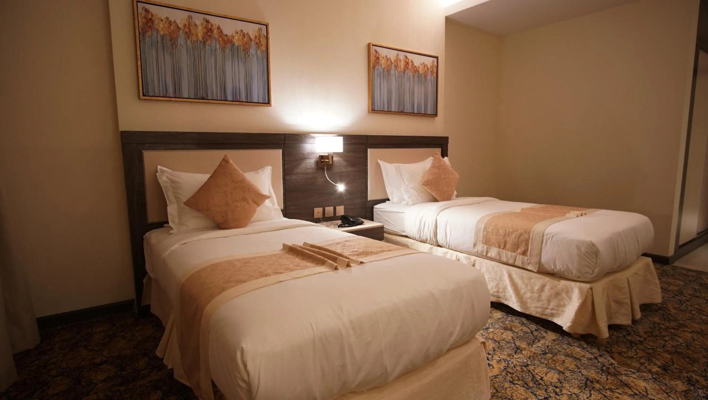Photo of the whole room, Bed in Hayat Al Riyadh Washam Hotel