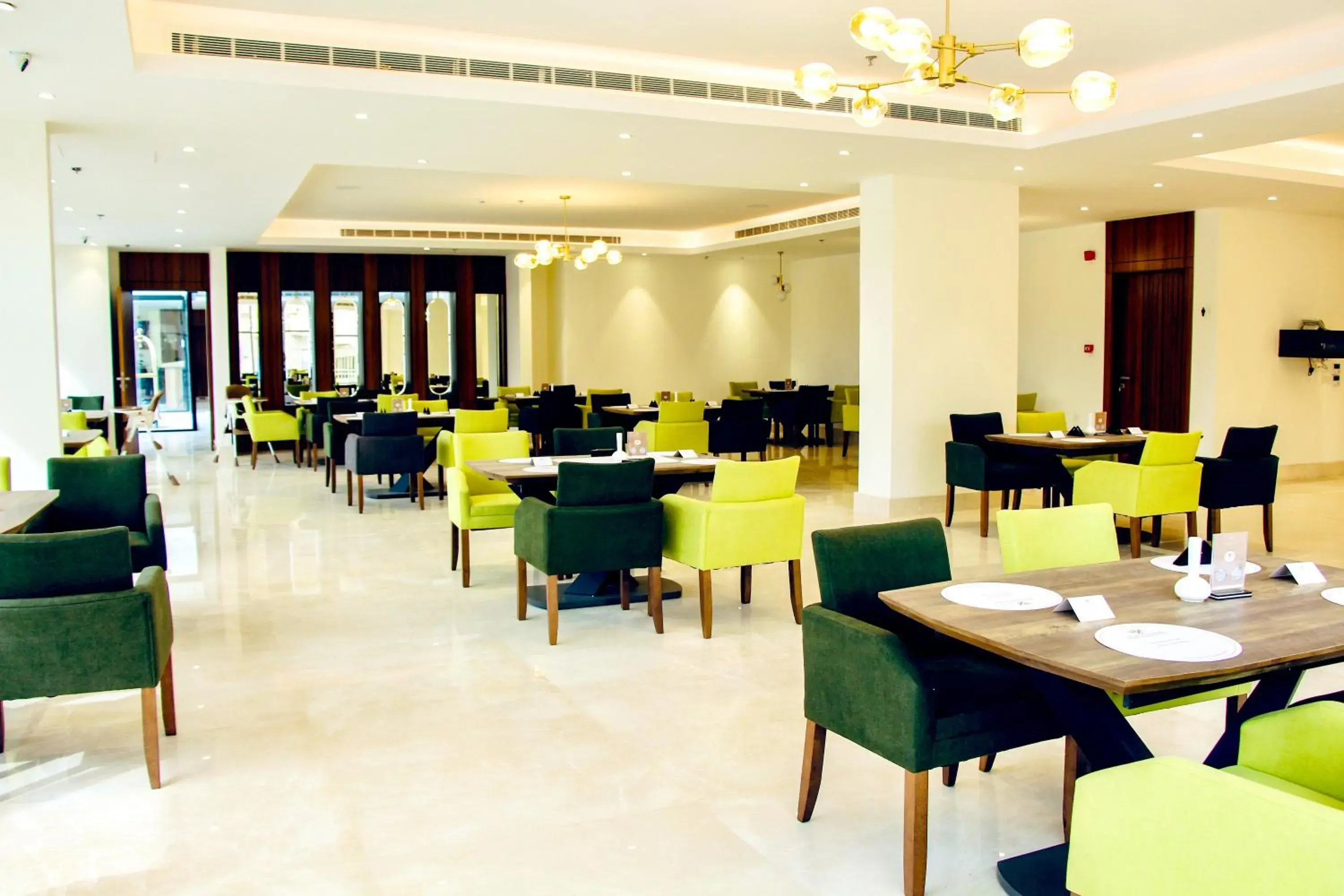 Restaurant/places to eat in Hayat Al Riyadh Washam Hotel Restaurant/places to eat in Hayat Al Riyadh Washam Hotel